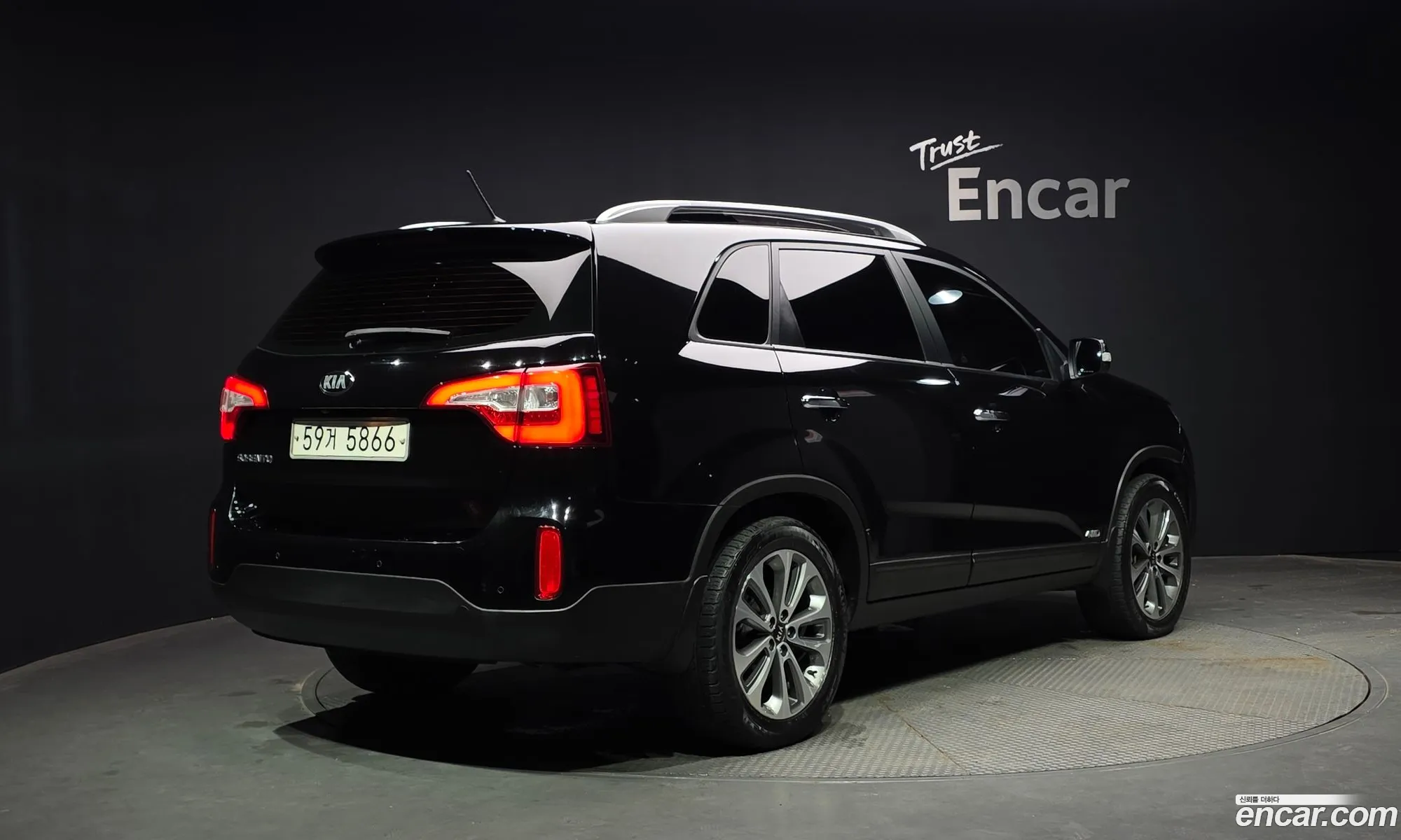 Kia Sorento R 2012 — 27
