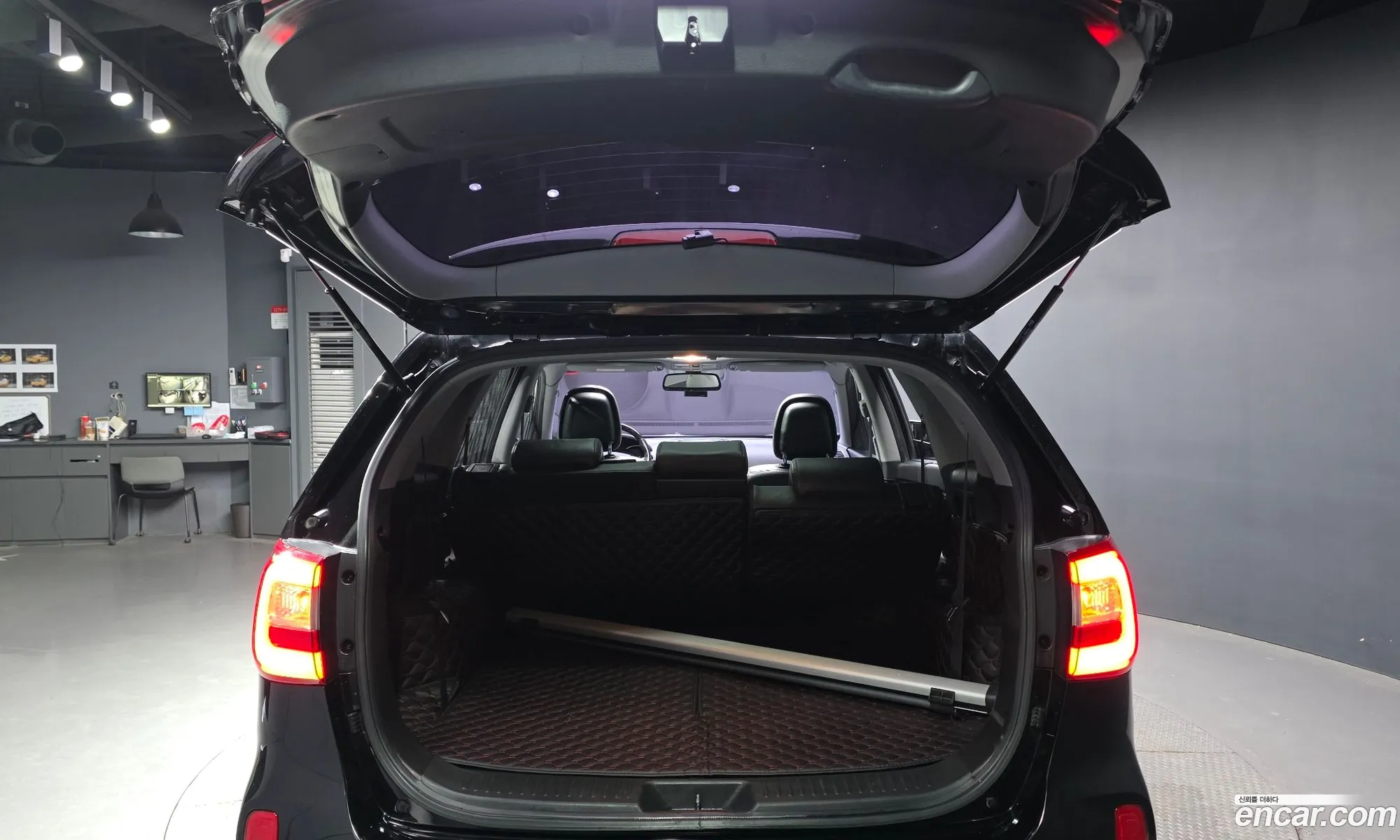 Kia Sorento R 2012 — 16