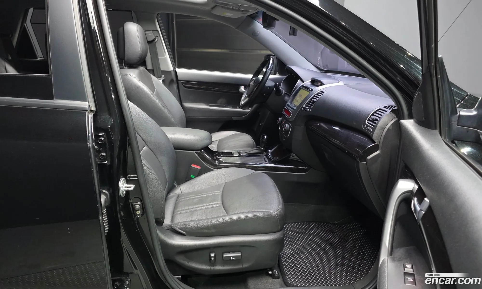 Kia Sorento R 2012 — 3