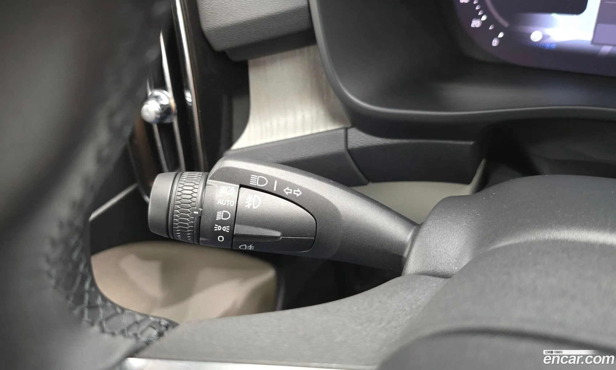 Volvo XC40 2024 — 29