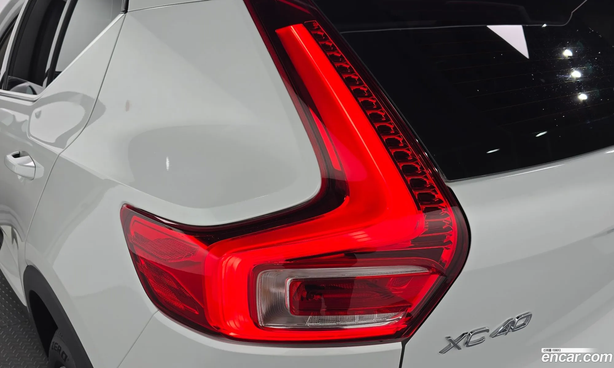 Volvo XC40 2024 — 17