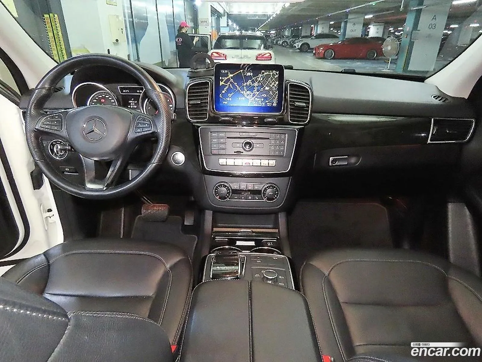 Mercedes-Benz GLE-Class W166 2016 — 3