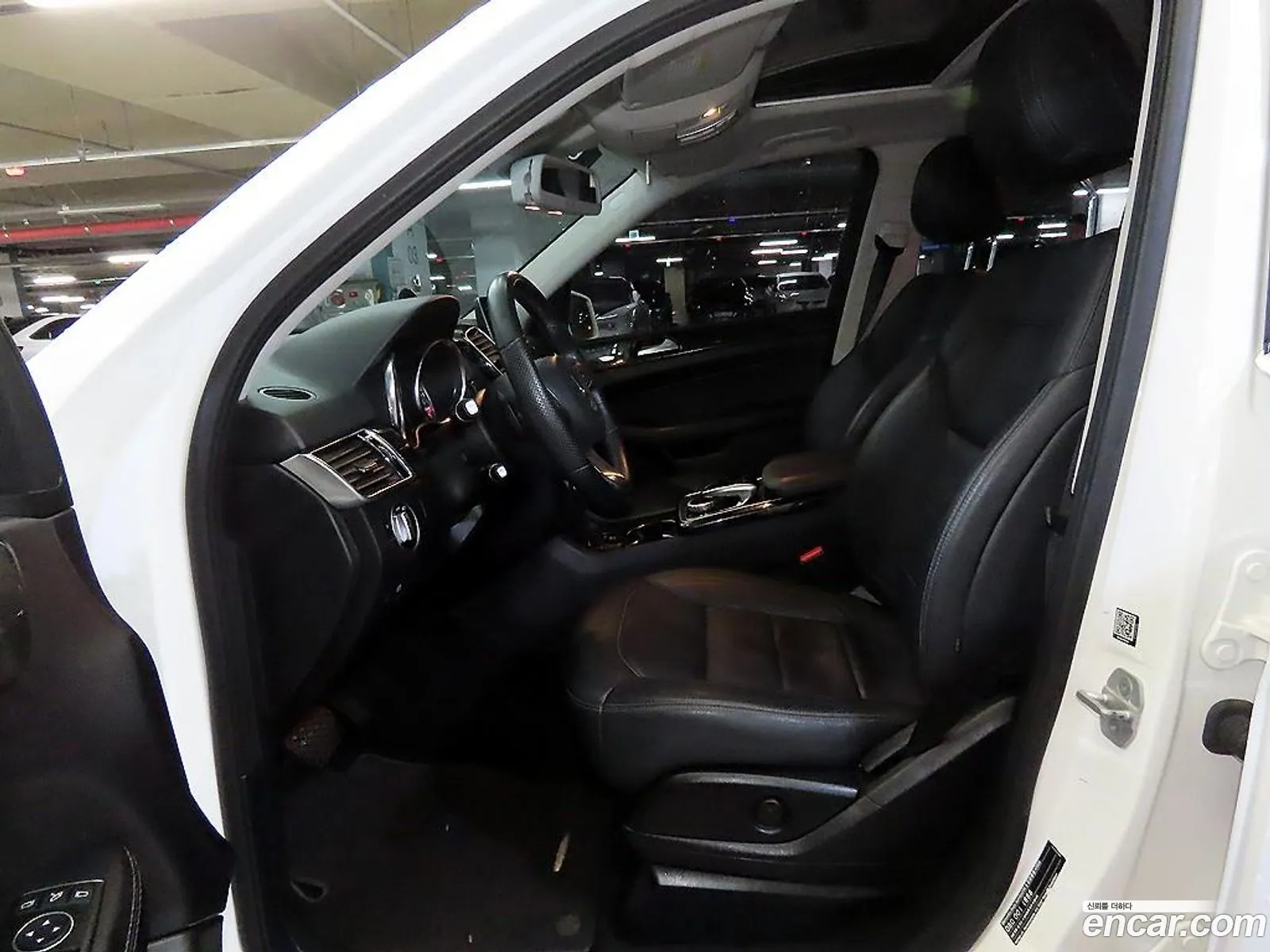 Mercedes-Benz GLE-Class W166 2016 — 9