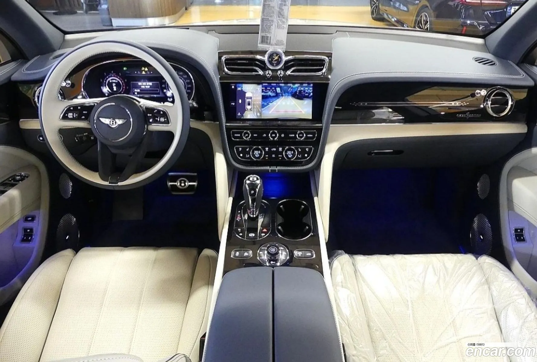 Bentley Bentayga 2024 — 3