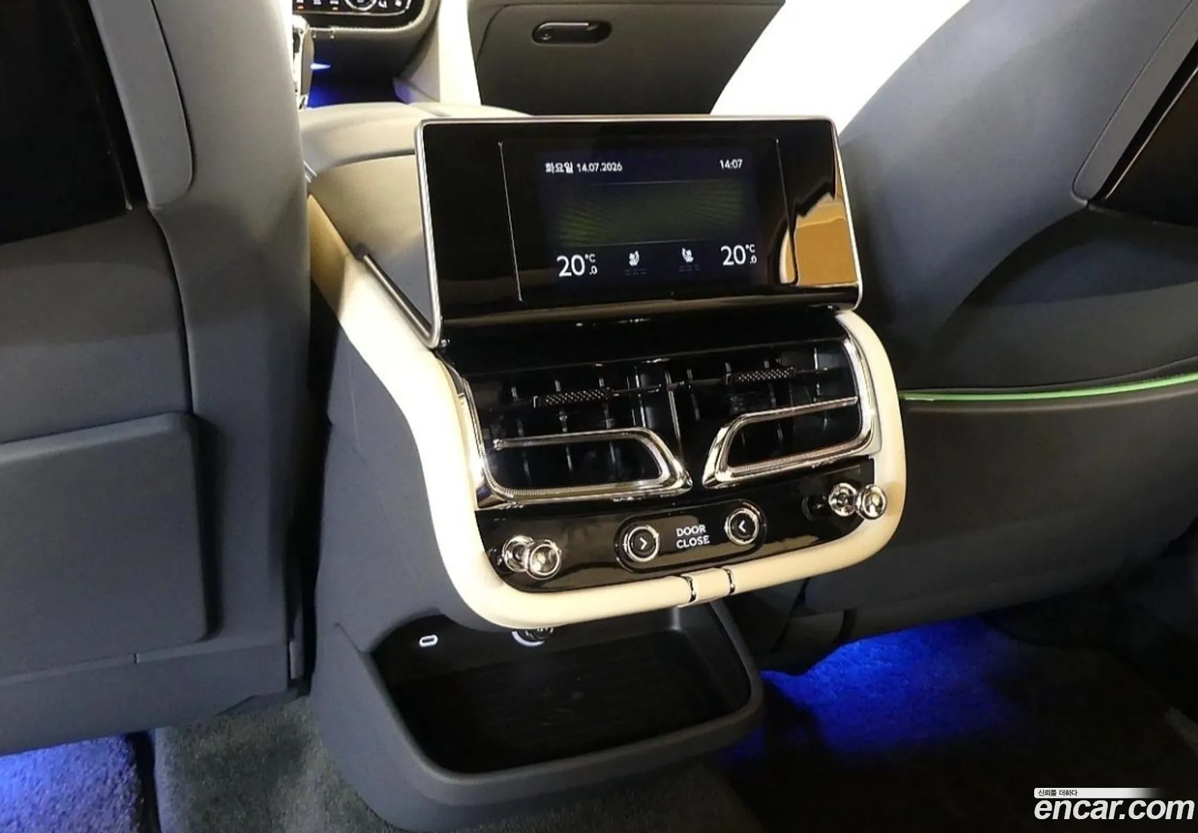 Bentley Bentayga 2024 — 13