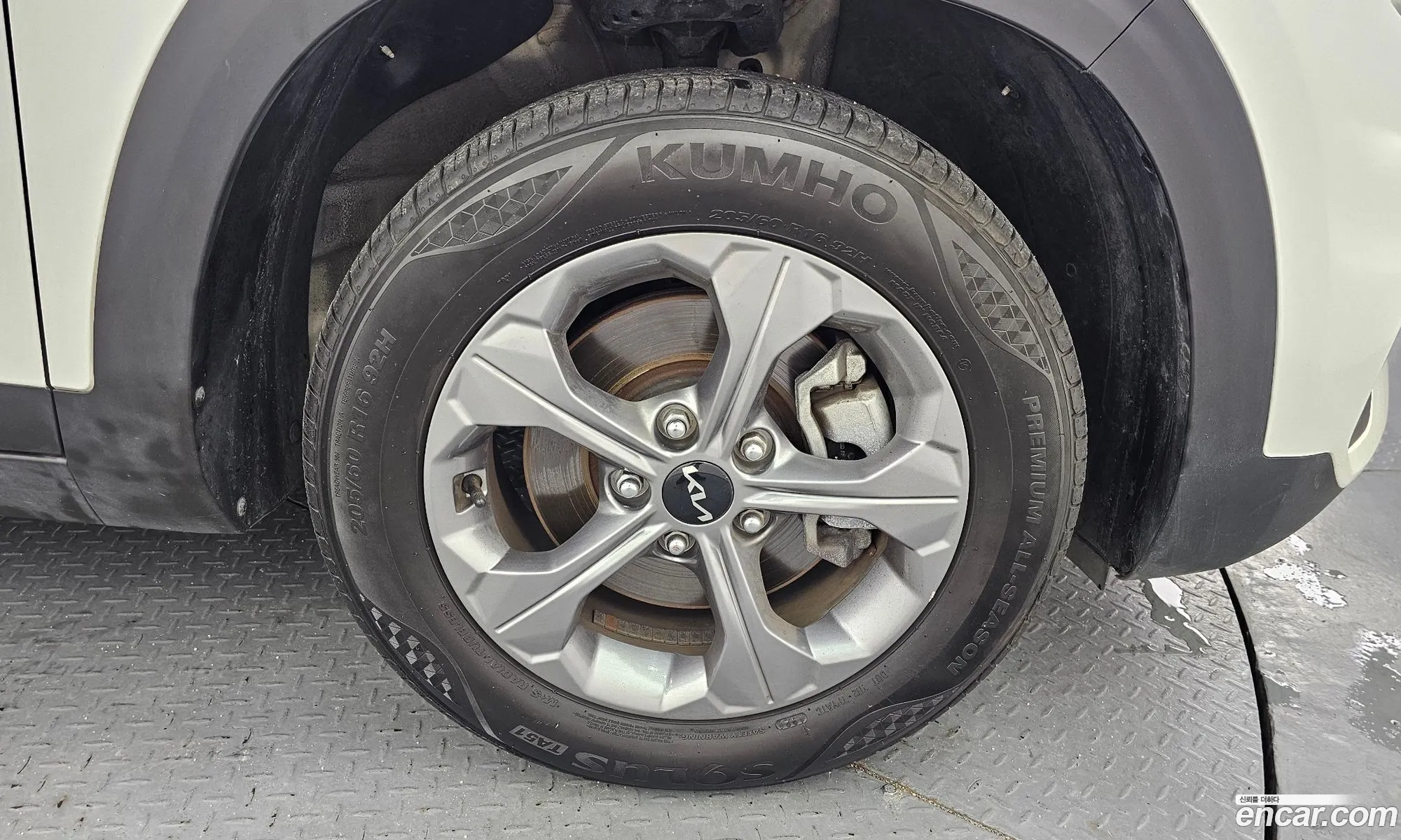 Kia Seltos 2021 KNAEP812GNK289890 — 19
