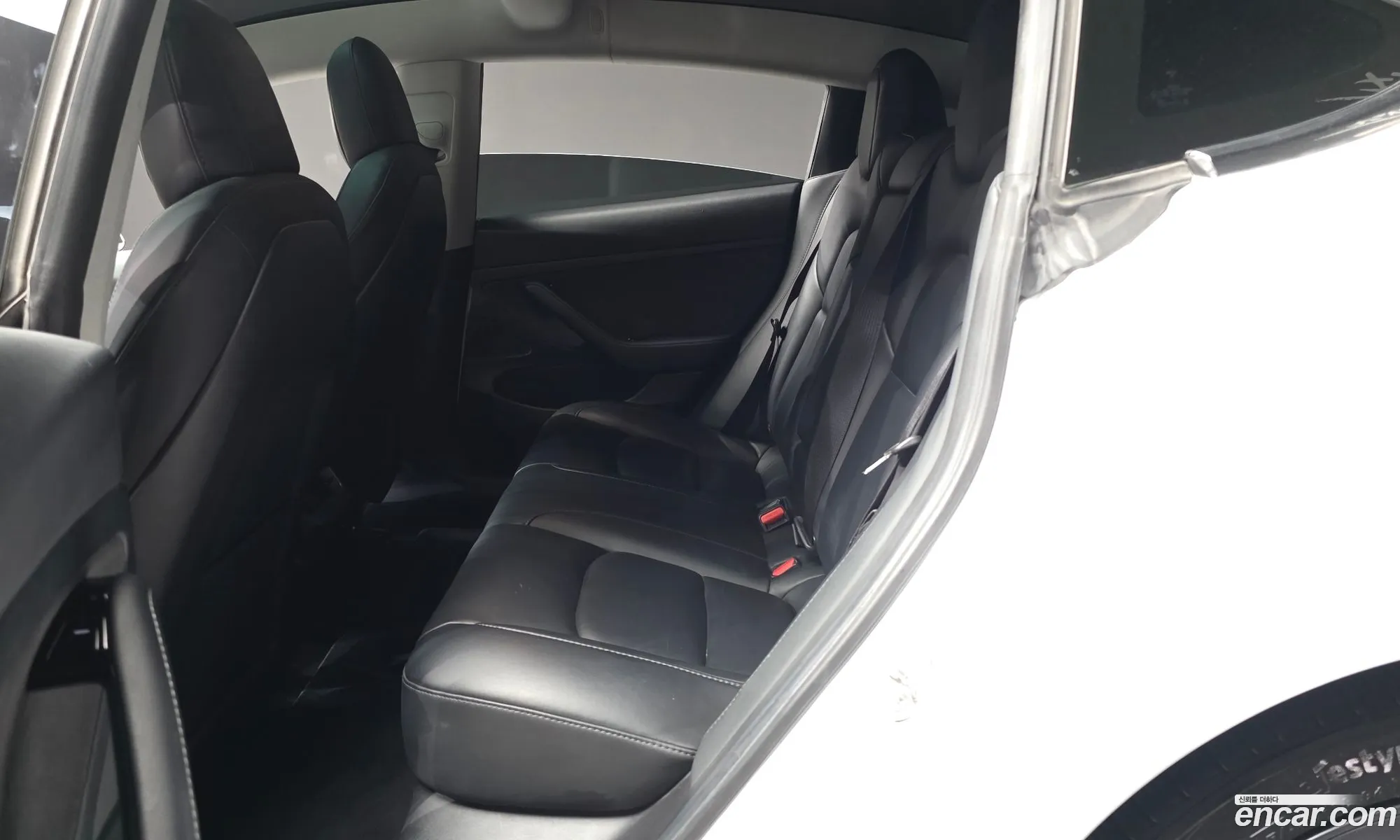 Tesla Model 3 2020 5YJ3E1EAXLF810098 — 6