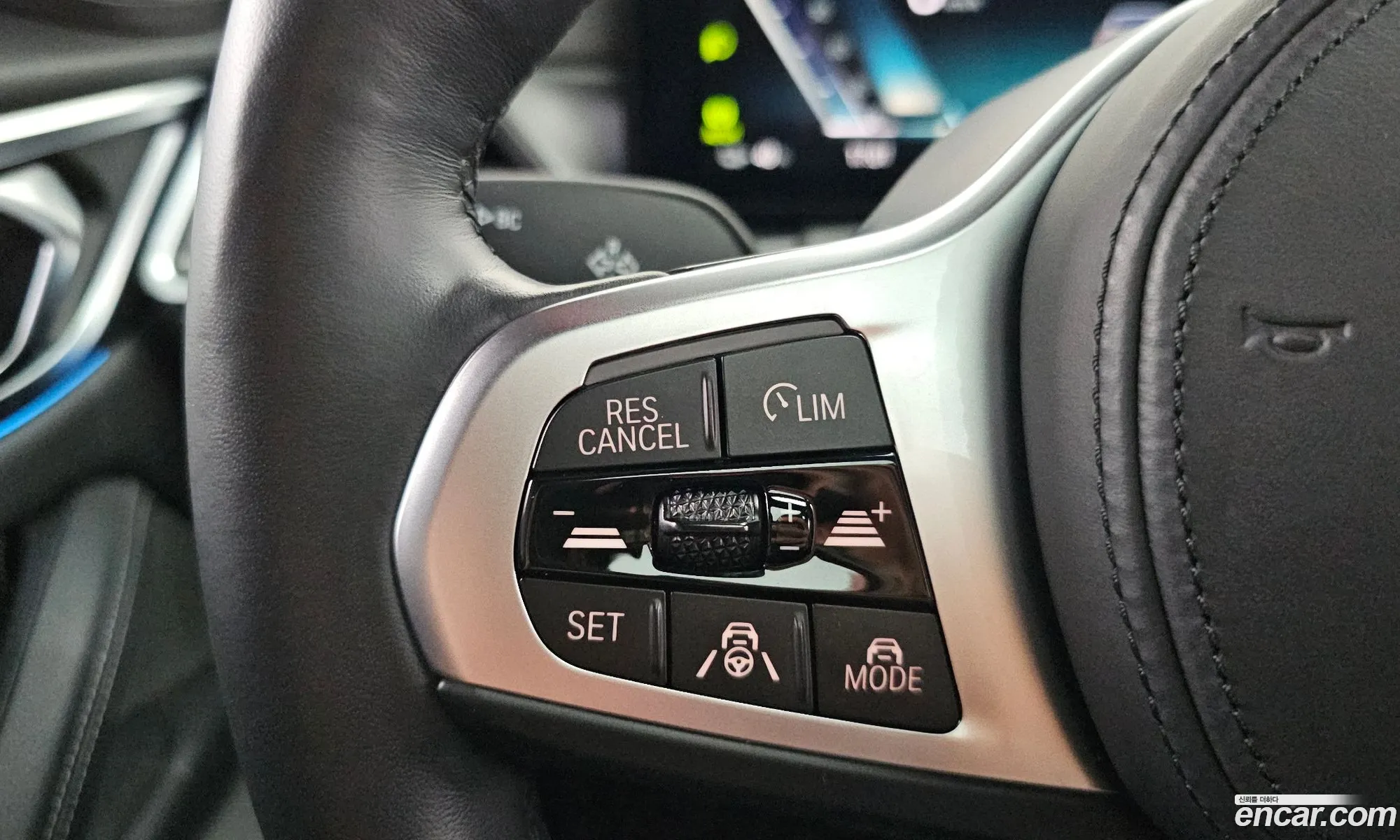 BMW i4 2024 WBY71AW00RFS15184 — 6