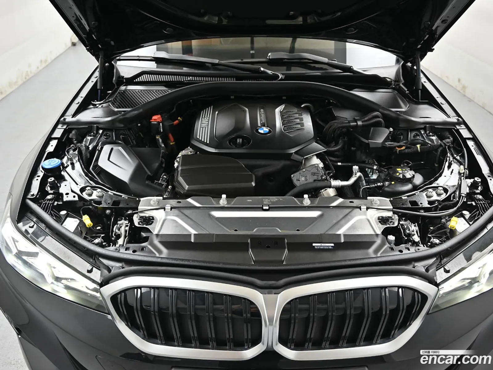 BMW 3 Series 2025 — 2