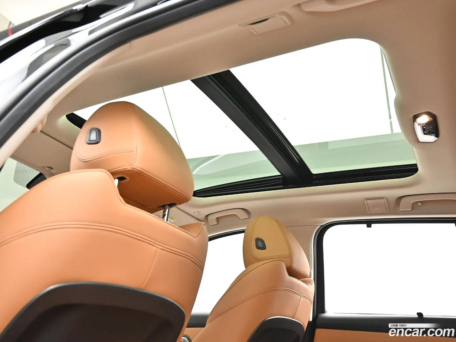 BMW 3 Series 2025 — 12