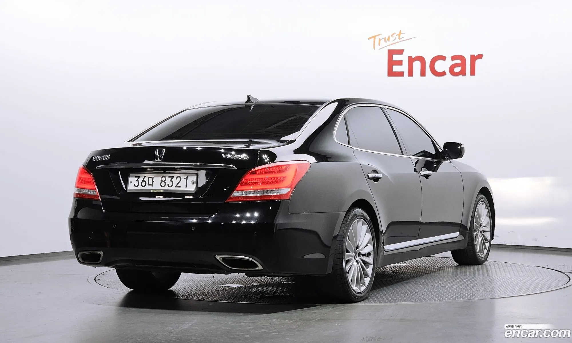 Hyundai Equus 2013 — 16