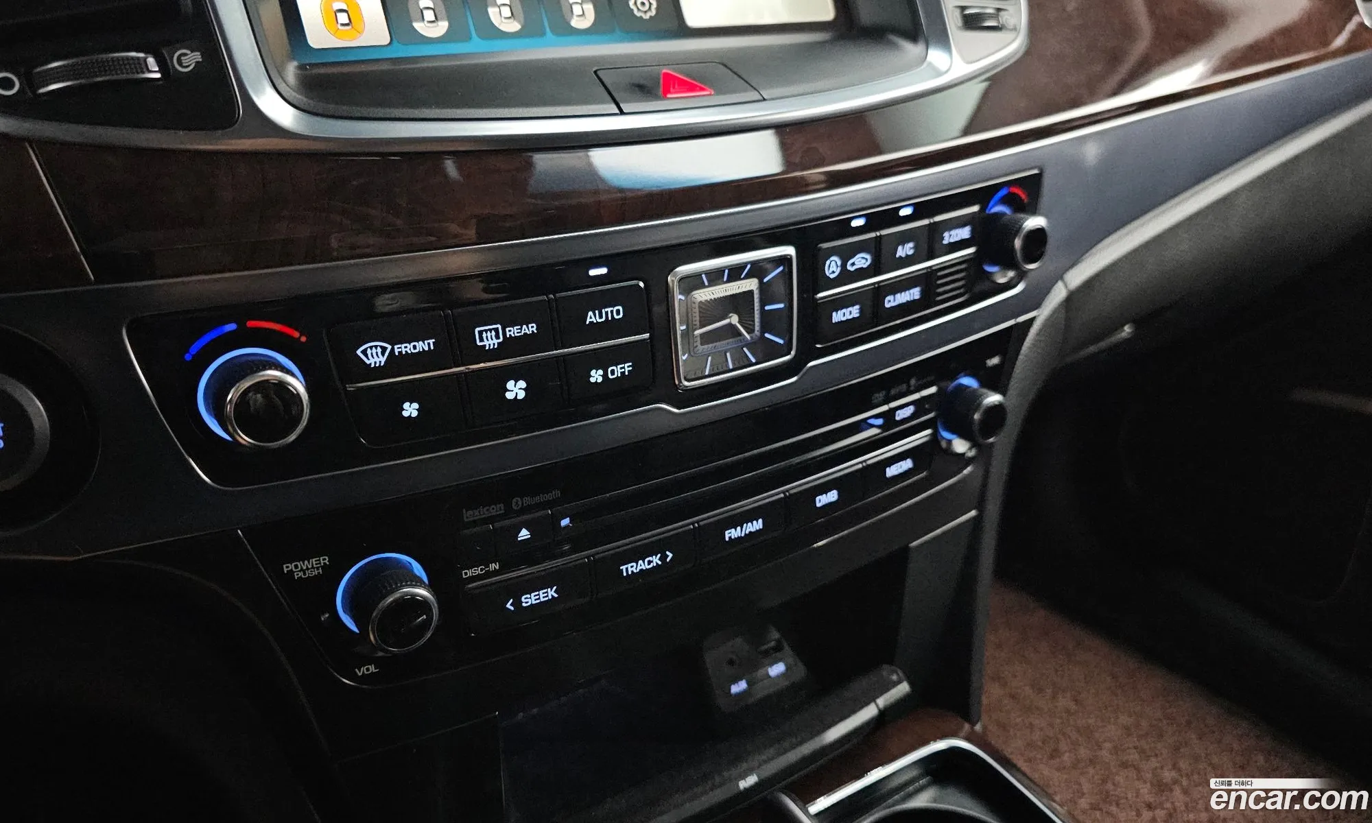 Hyundai Equus 2013 — 3