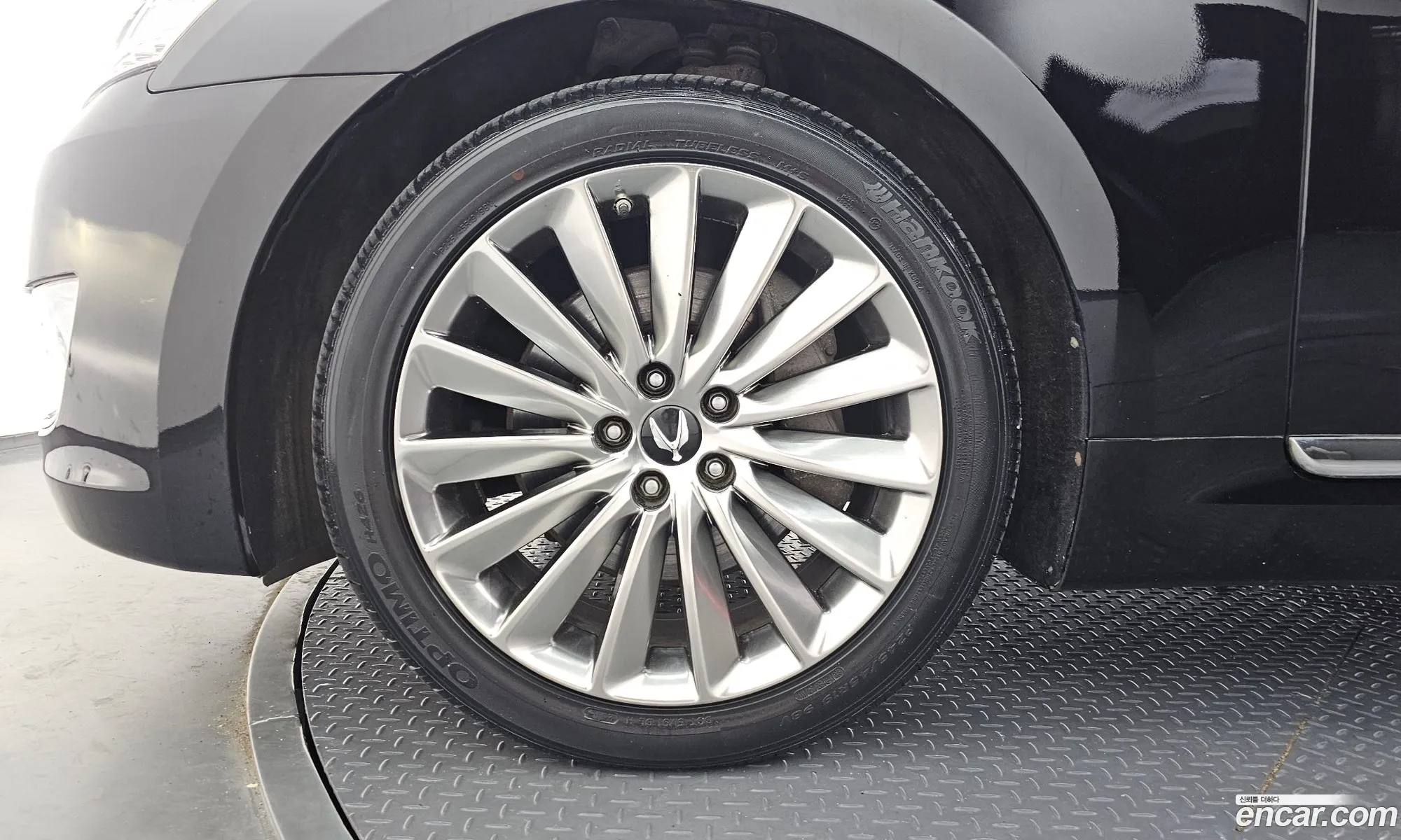 Hyundai Equus 2013 — 7