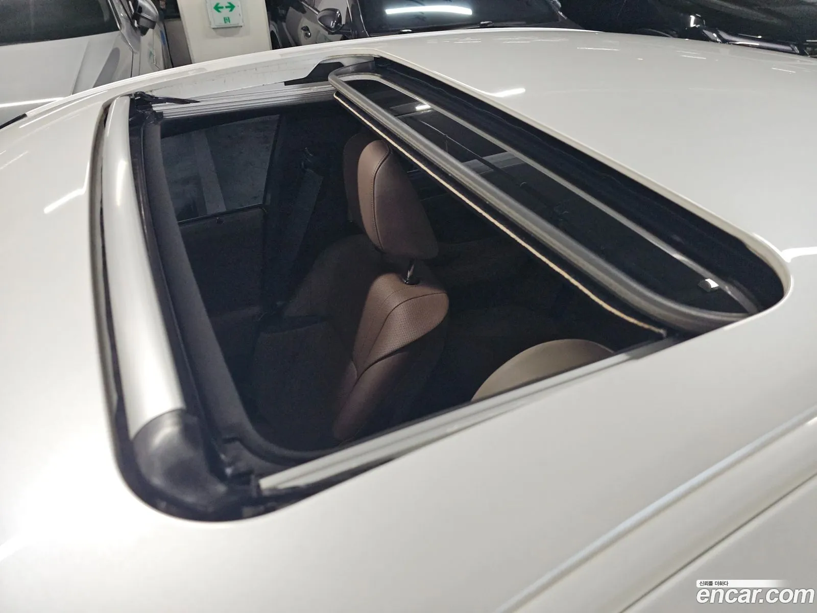 Lexus ES300h 7th Gen