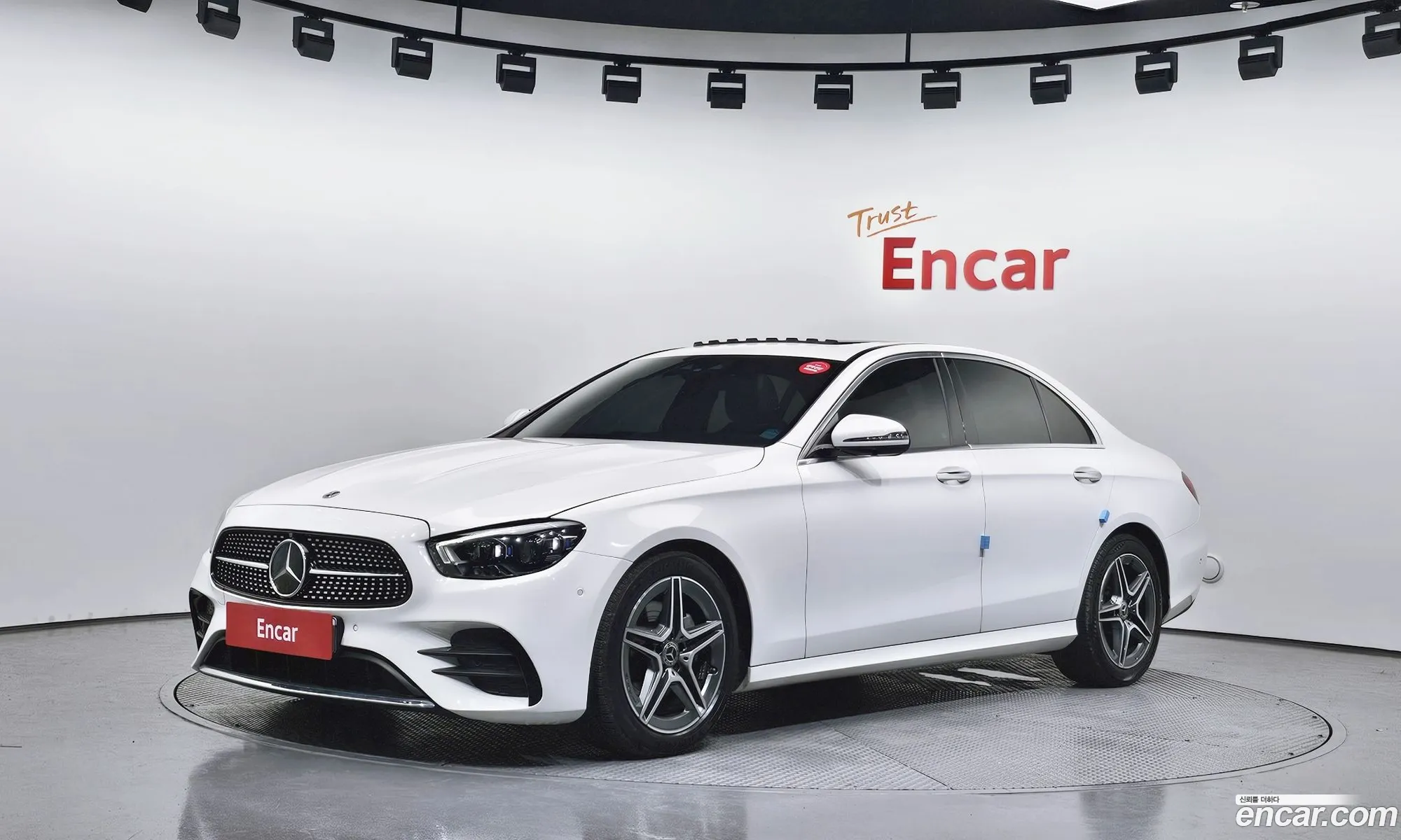 Mercedes-Benz E-Class W213 2022 — 20