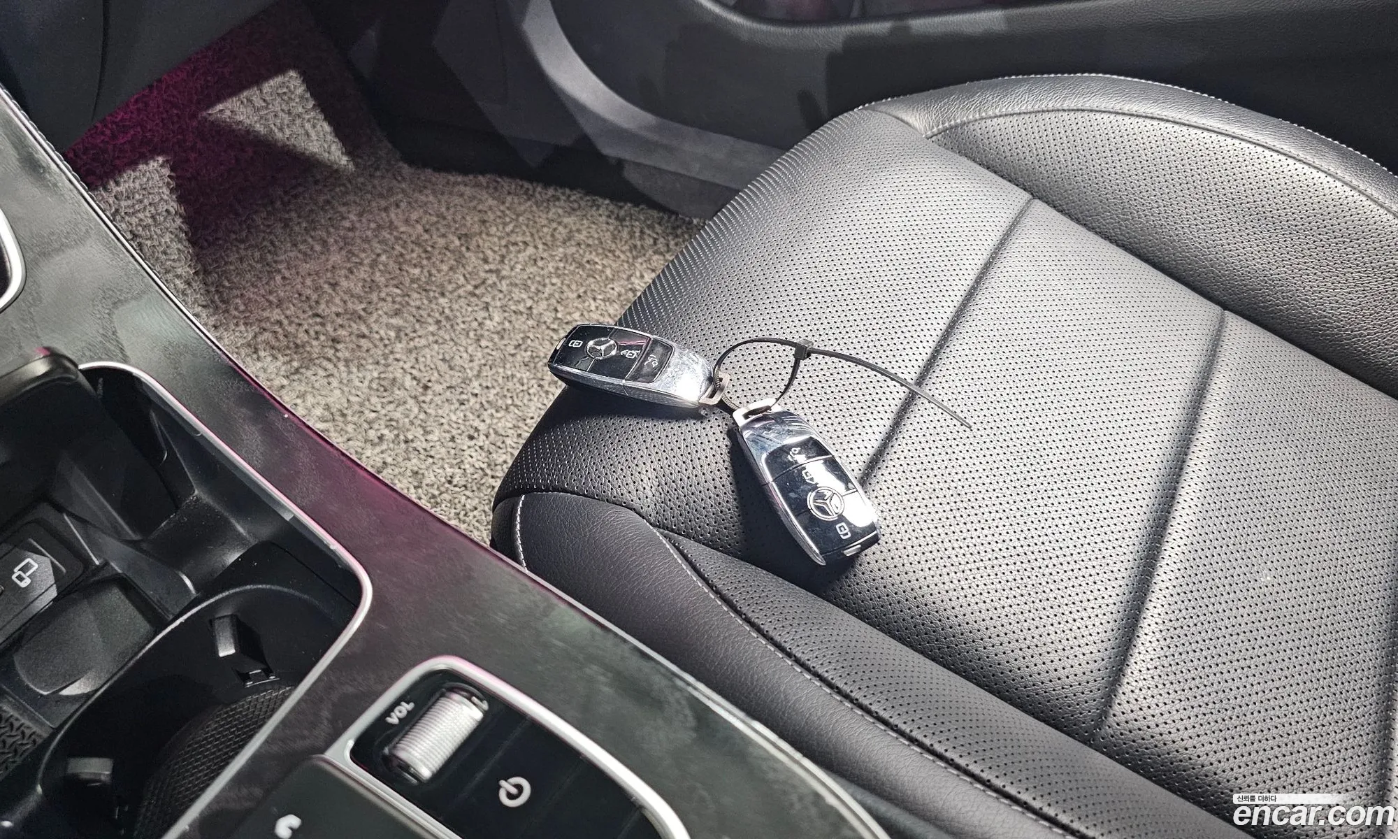 Mercedes-Benz E-Class W213 2022 — 13