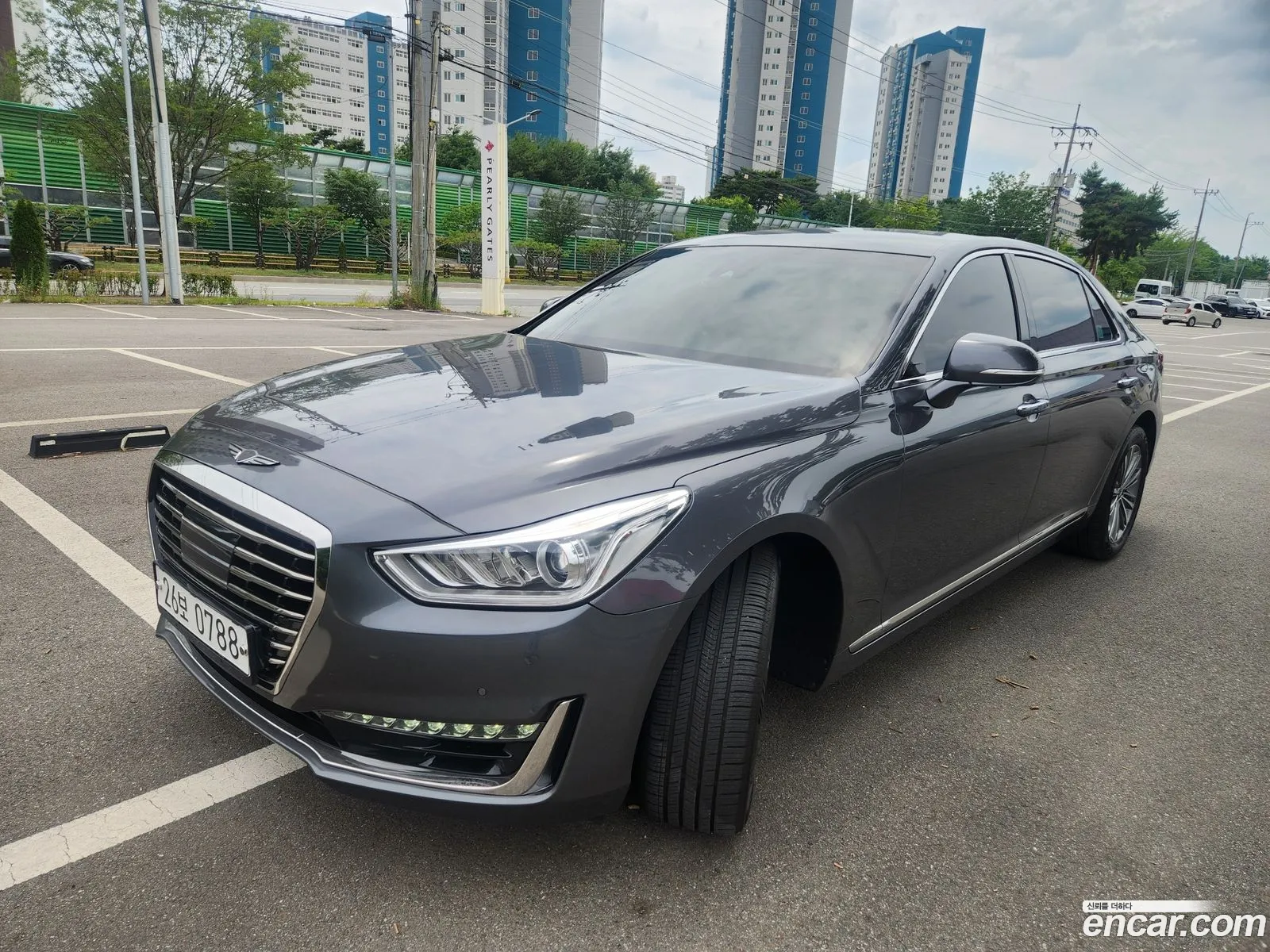 Genesis EQ900 2016 — 9