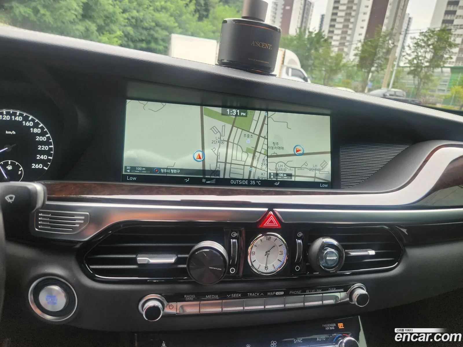 Genesis EQ900 2016 — 6