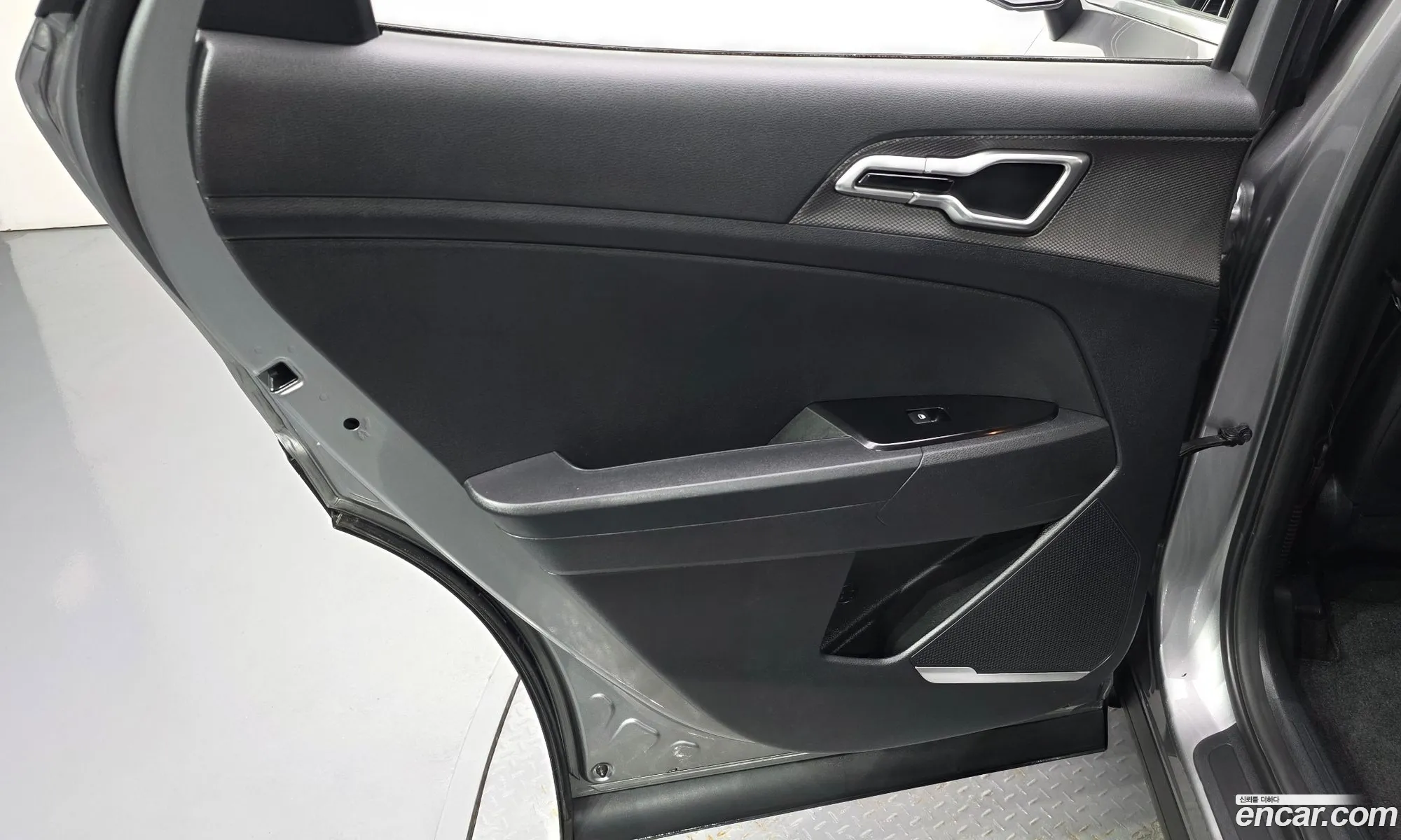 Kia Sportage Hybrid 2022 — 3