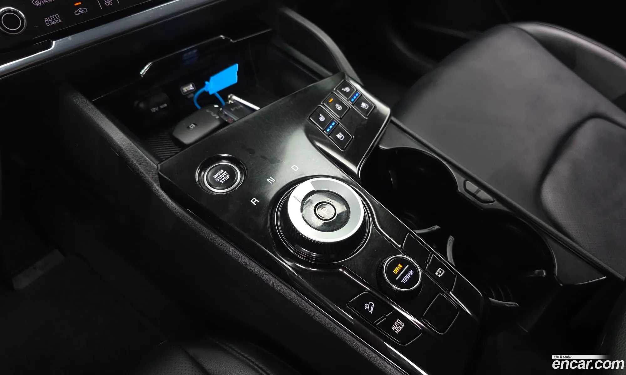 Kia Sportage Hybrid 2022 — 32