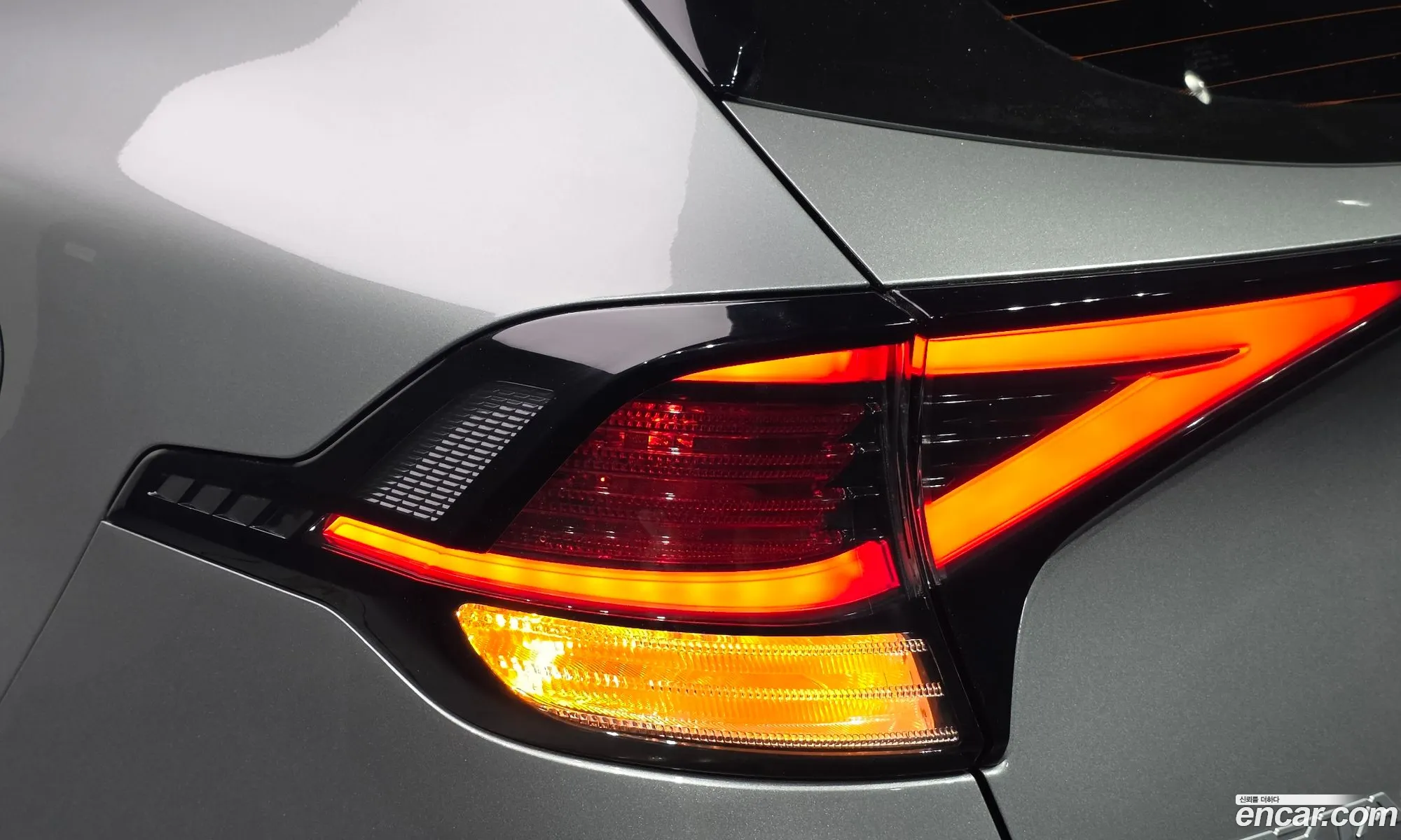 Kia Sportage Hybrid 2022 — 10
