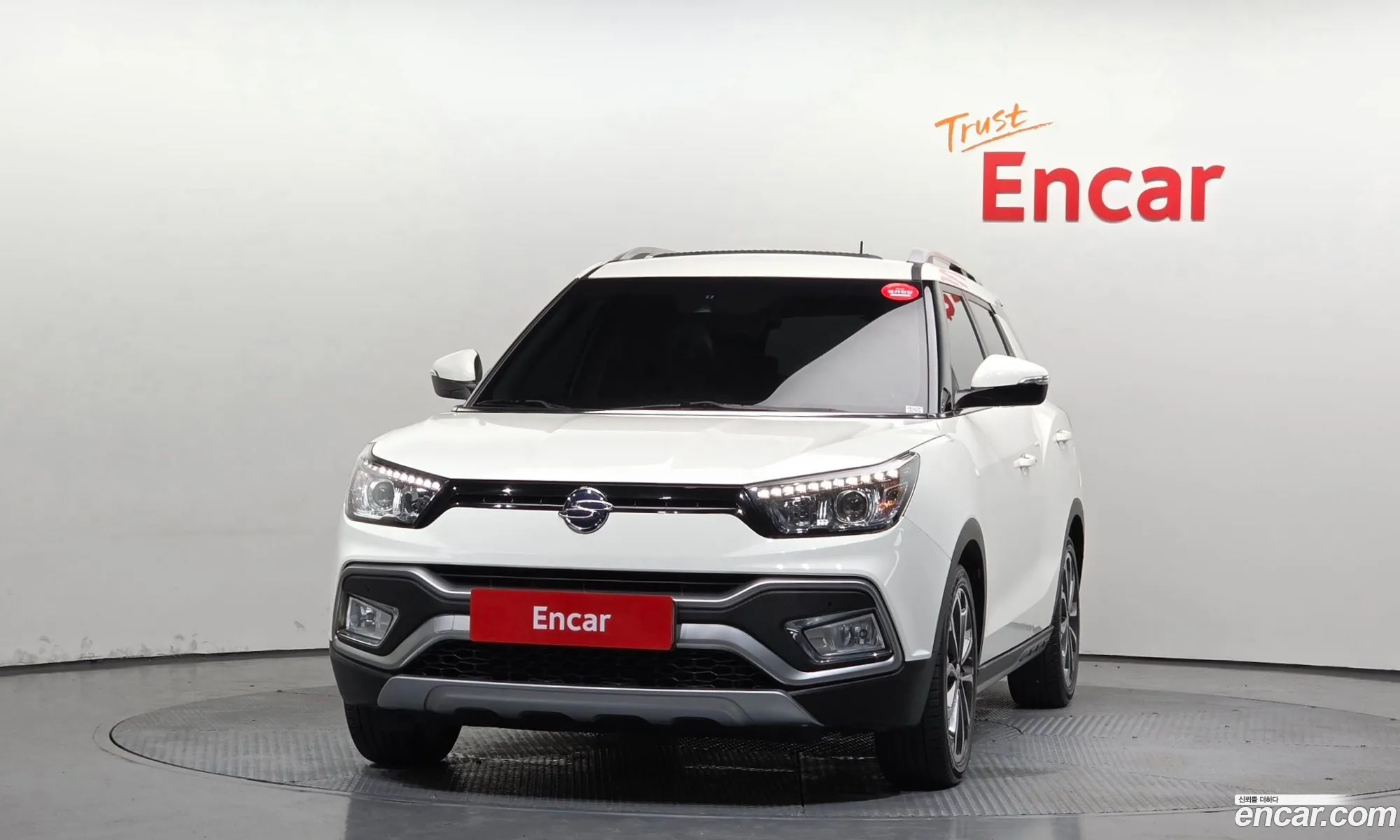 KG Mobility (SsangYong) Tivoli Air 2017 — 3