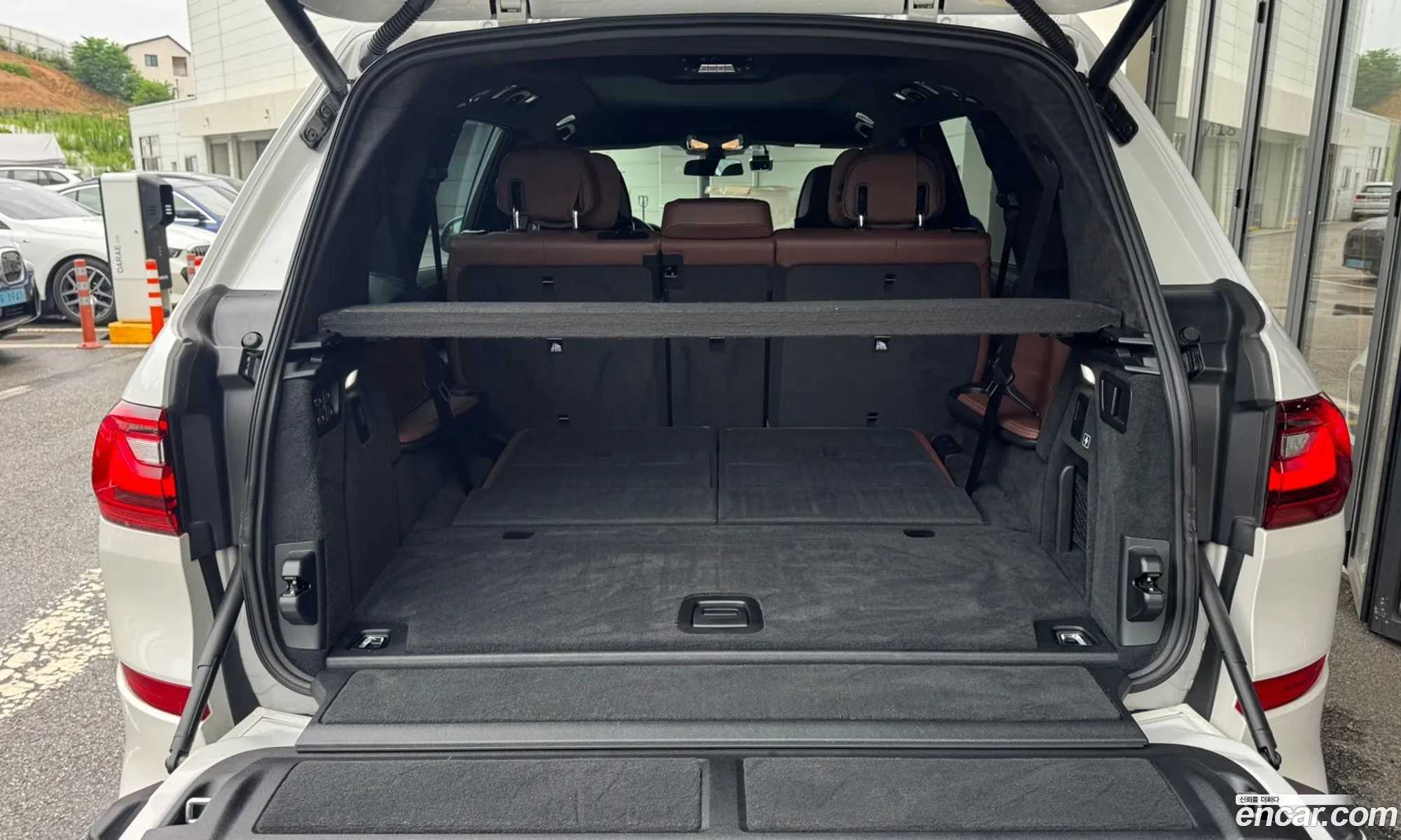 BMW X7 2021 — 14