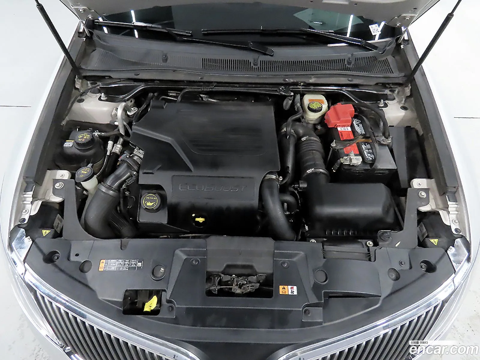Lincoln MKS 2016 — 7
