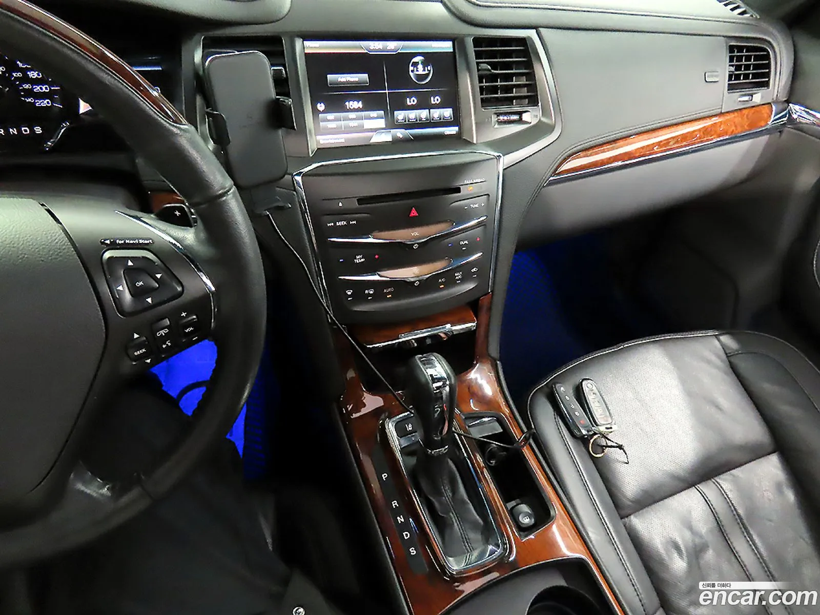 Lincoln MKS 2016 — 3