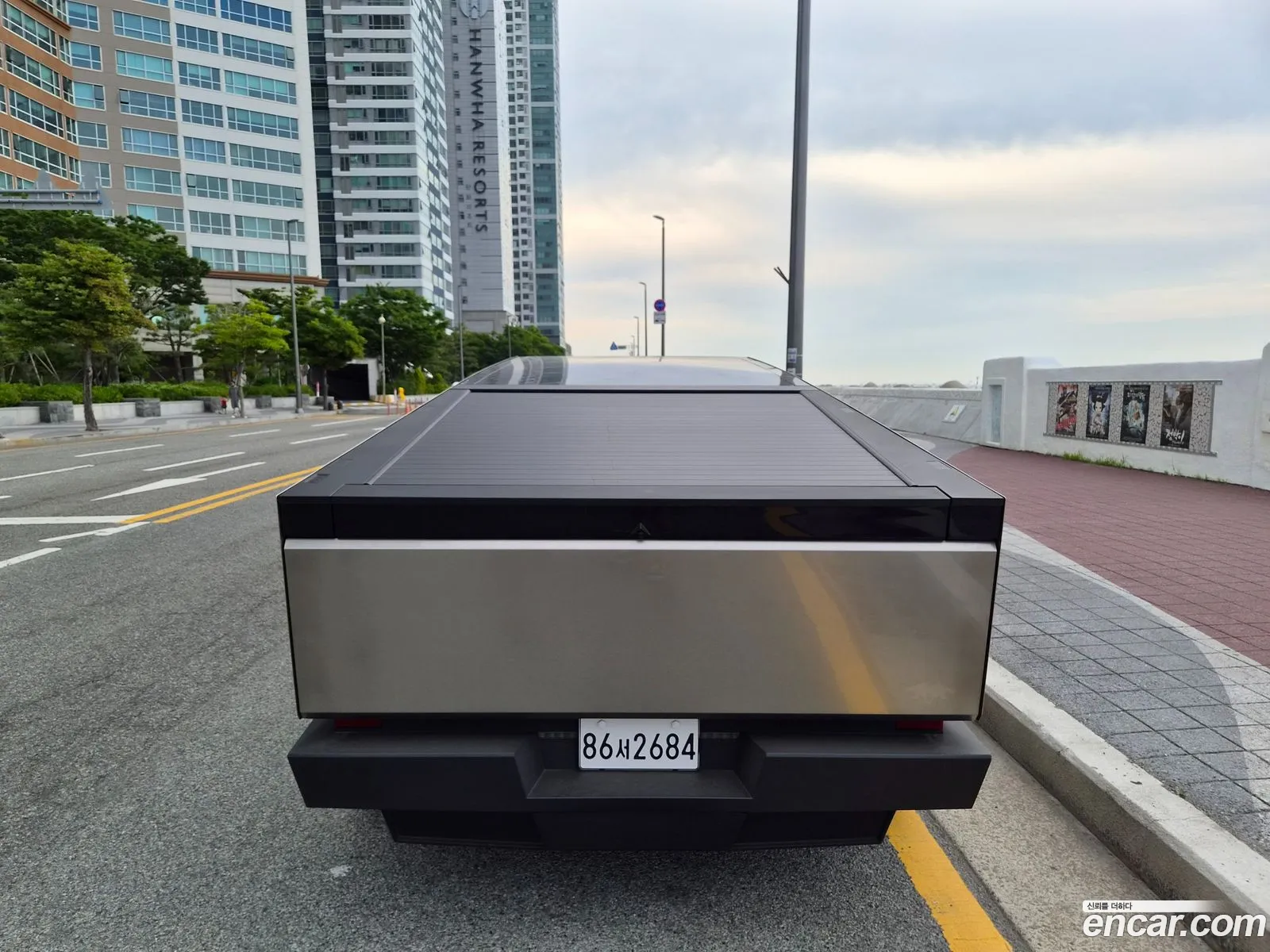 Tesla Cybertruck