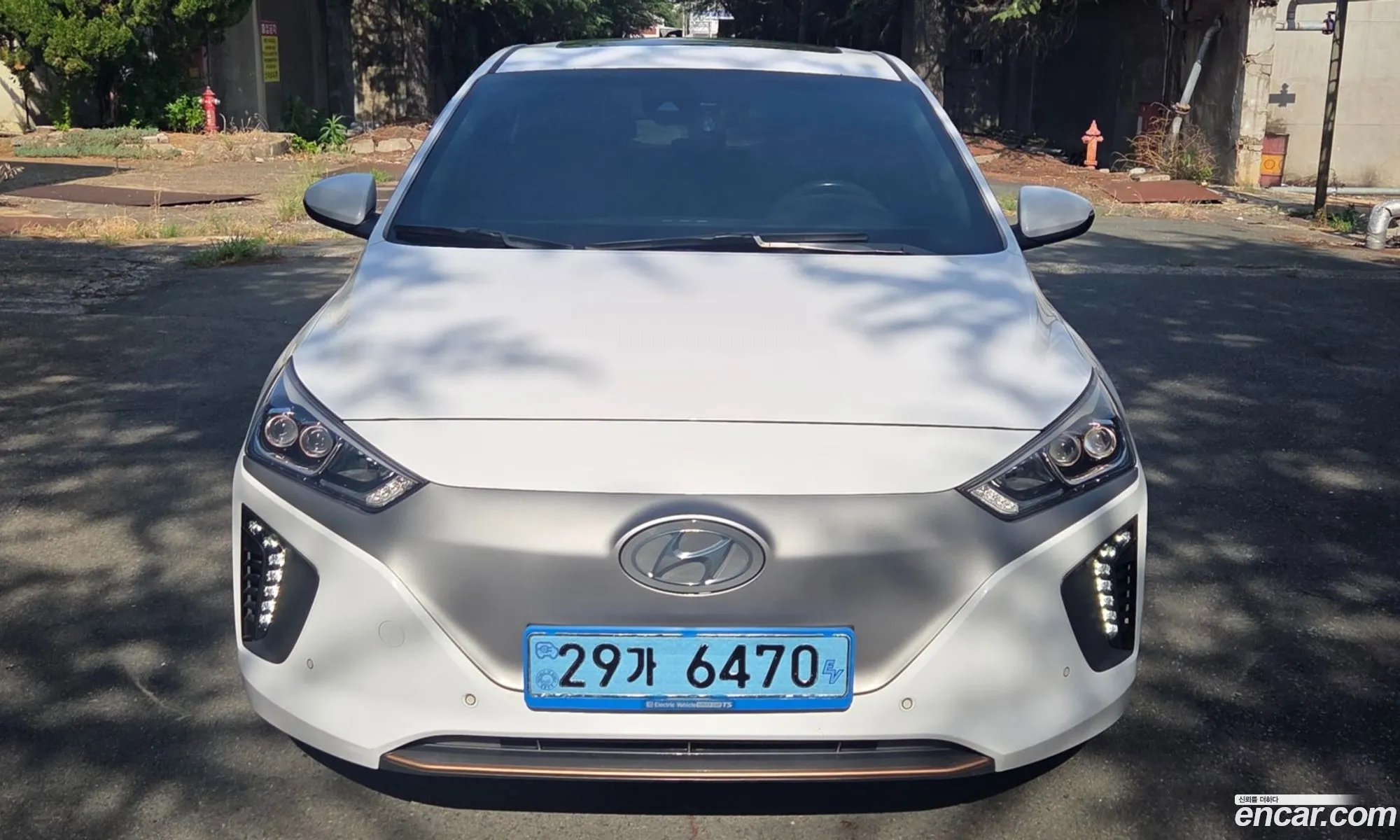 Hyundai Ioniq Electric 2018 — 4