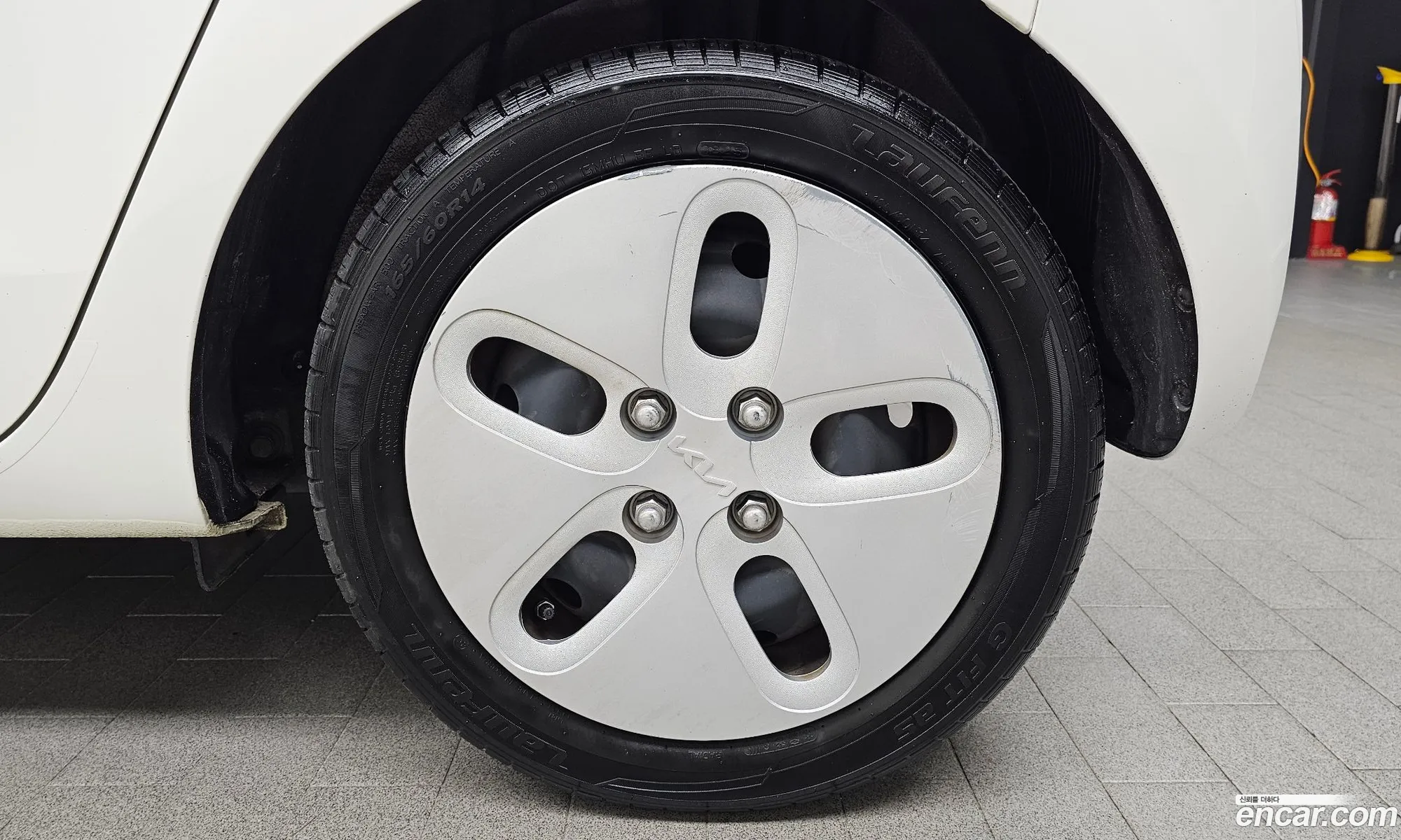 Kia Ray 2022 KNACF911BNT294068 — 24