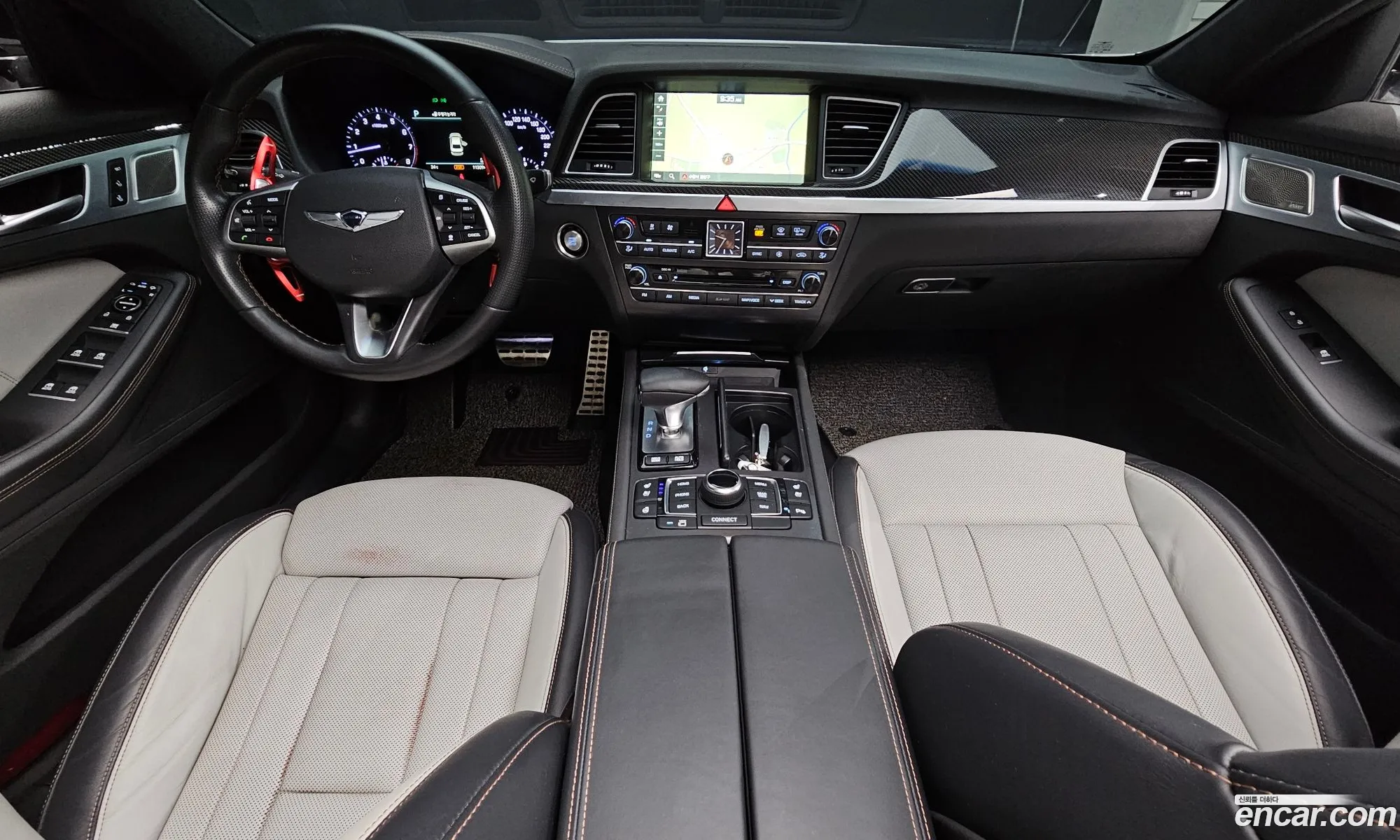 Genesis G80 2018 KMHGR41BDJU288101 — 3