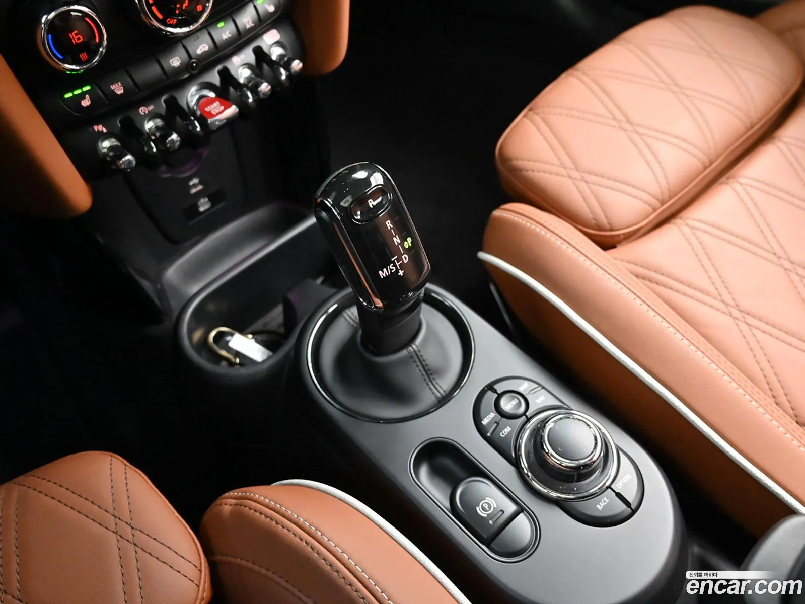 Mini Cooper S 2023 — 6