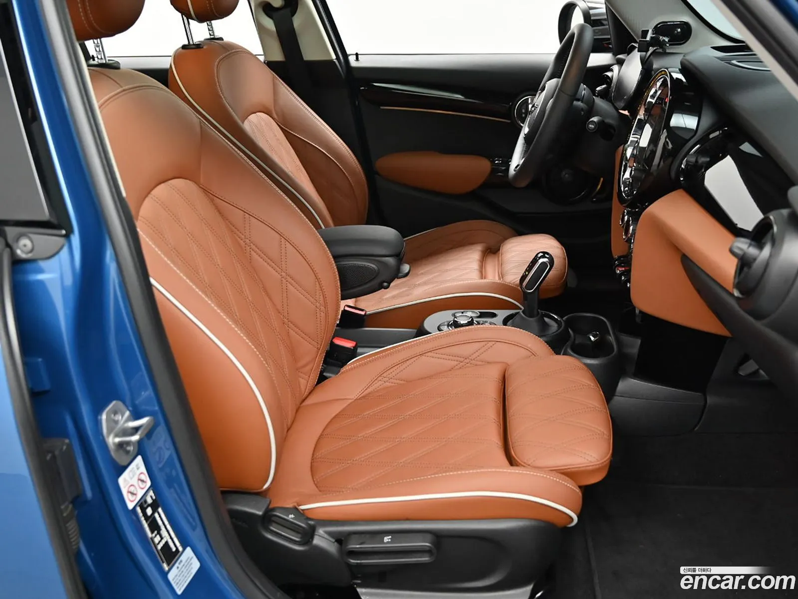 Mini Cooper S 2023 — 18