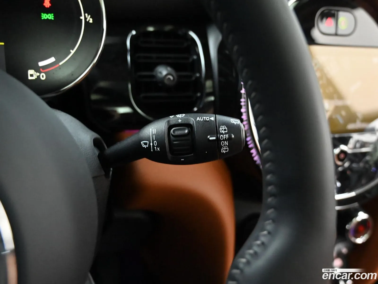 Mini Cooper S 2023 — 16