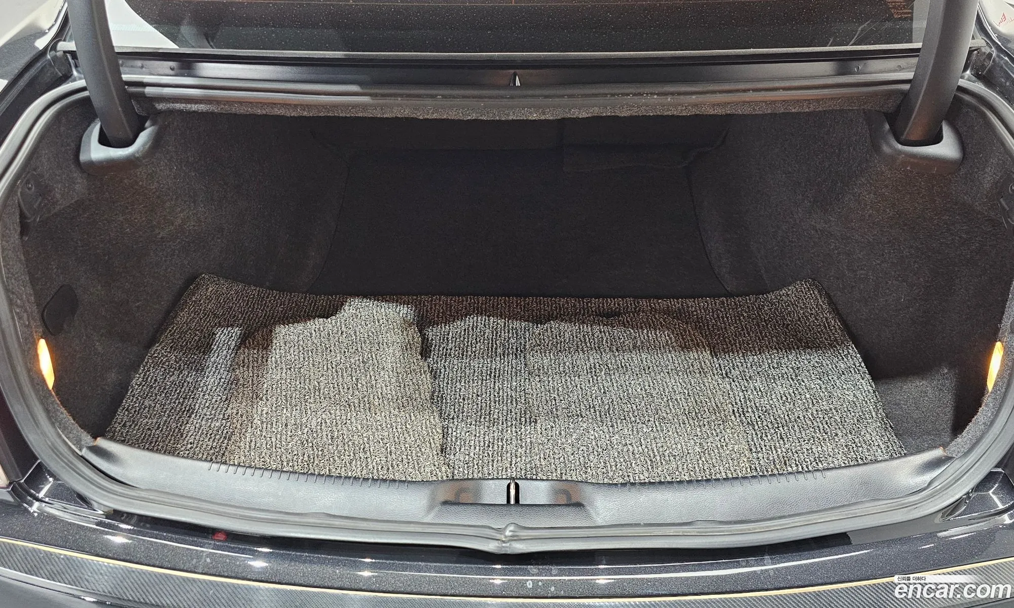 Chrysler 300C 2015 2C3CCACG3FH845999 — 13