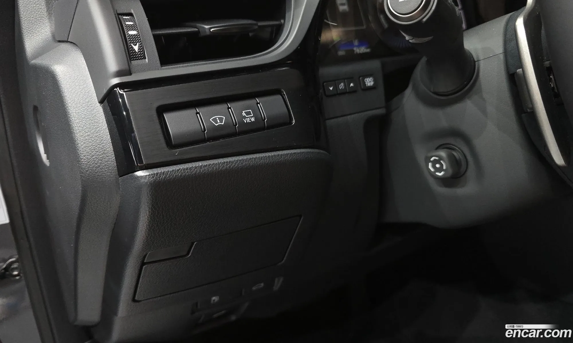 Lexus ES300h 7th Gen