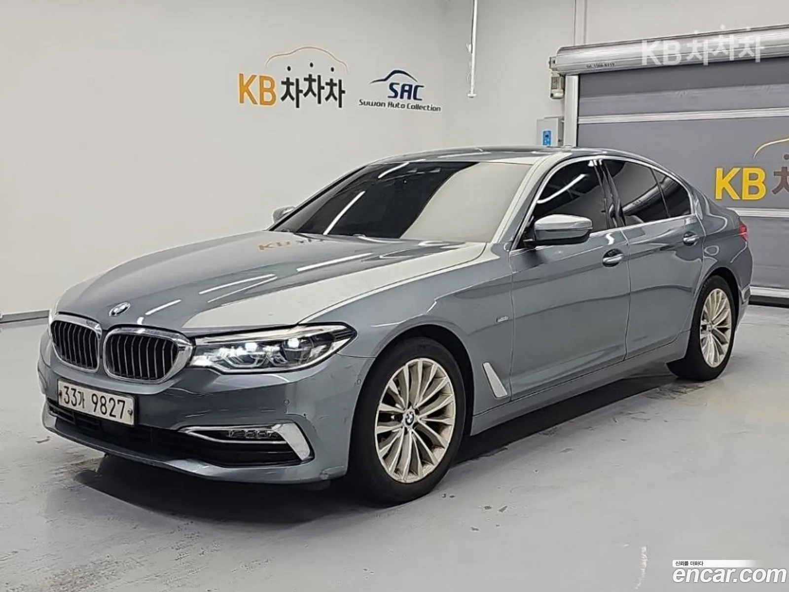 BMW 5 Series 2018 — 17