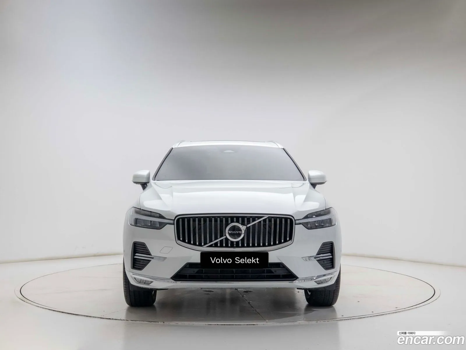Volvo XC60 2025 — 16