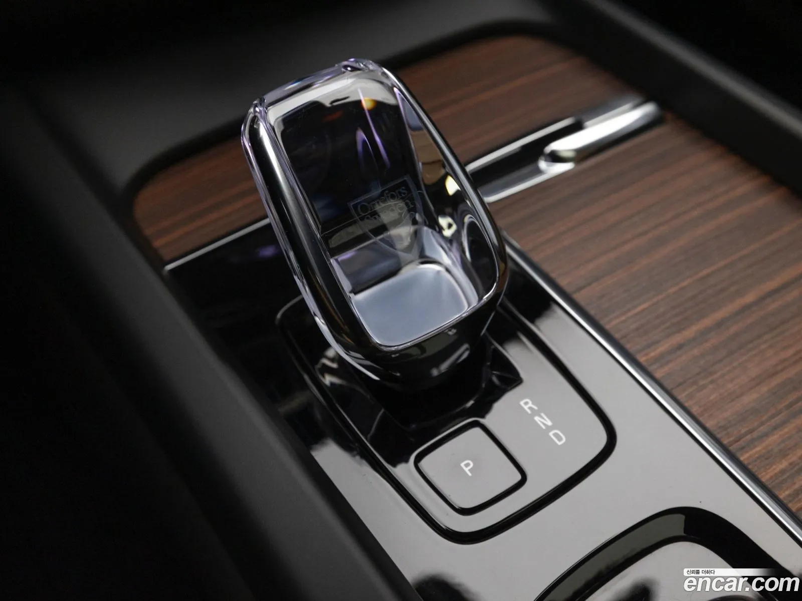 Volvo XC60 2025 — 18