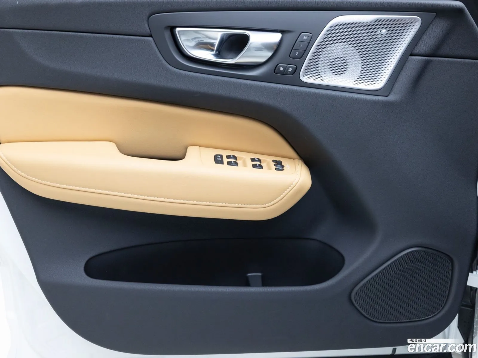 Volvo XC60 2025 — 5