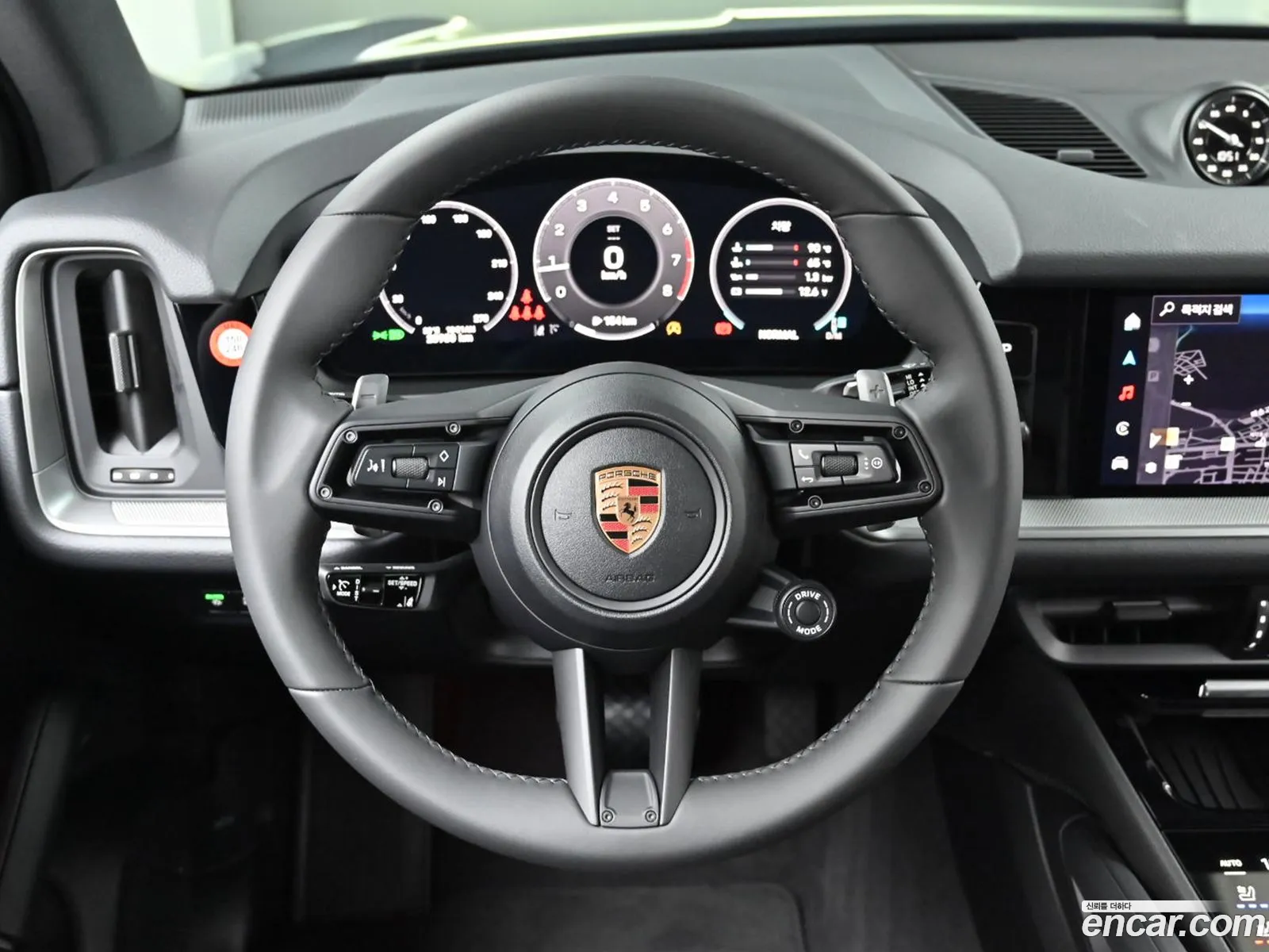 Porsche Cayenne 2025 — 20