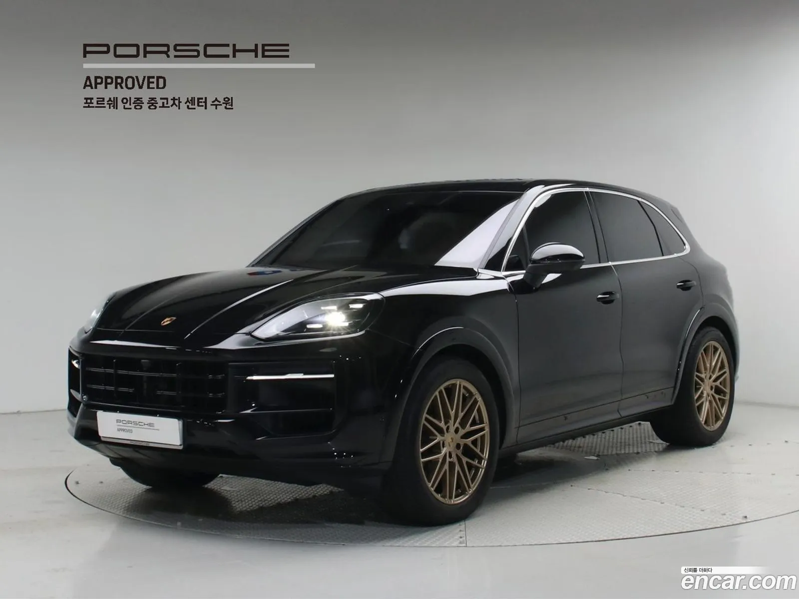 Porsche Cayenne 2025 — 19