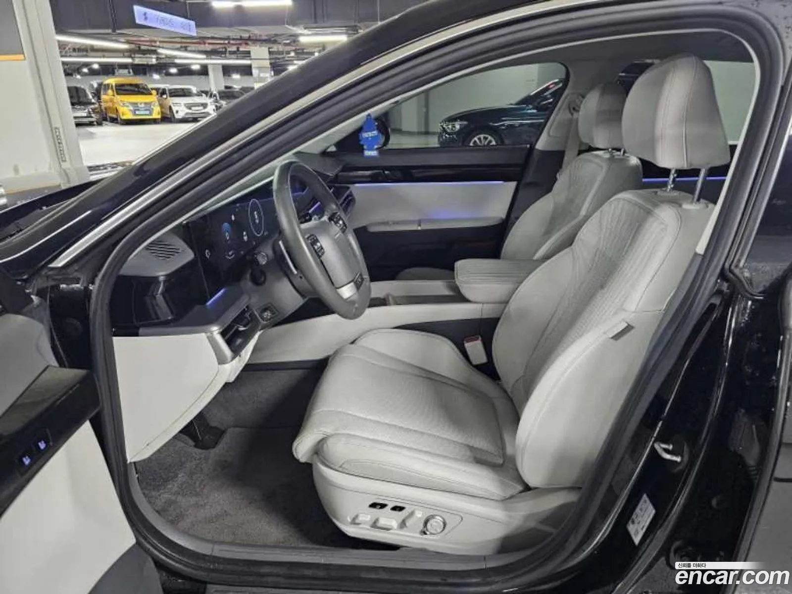 Hyundai Grandeur 2023 — 15