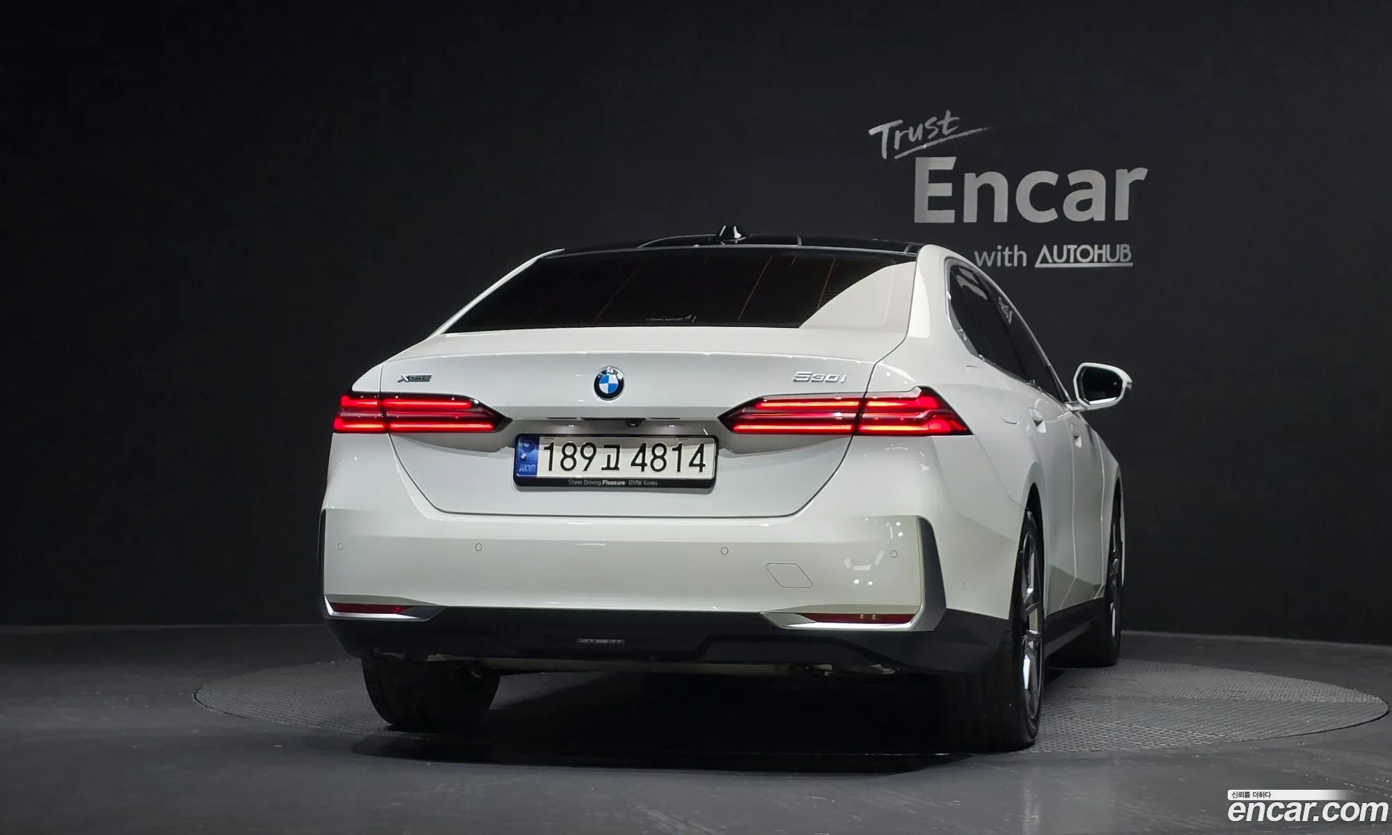 BMW 5 Series 2023 — 19