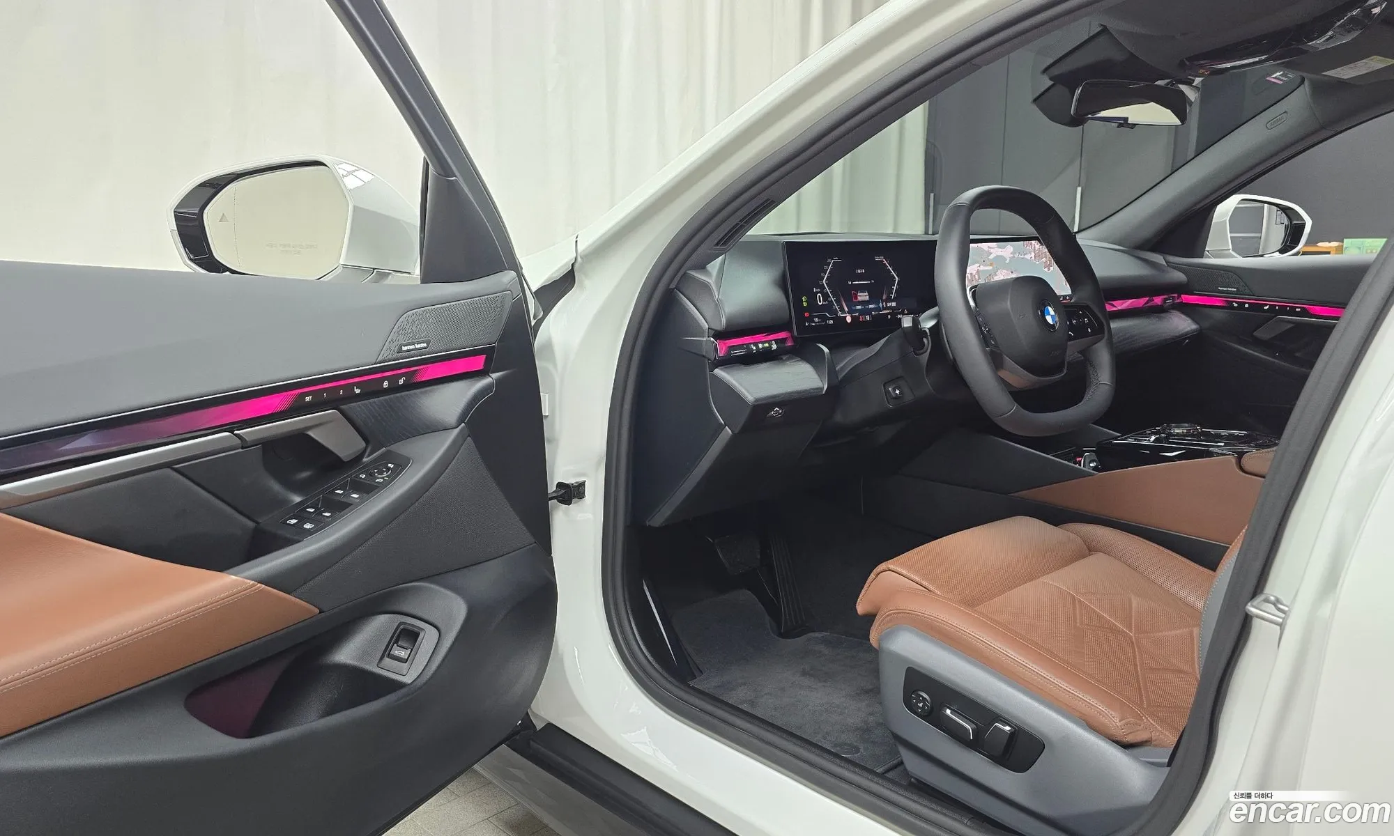BMW 5 Series 2023 — 24