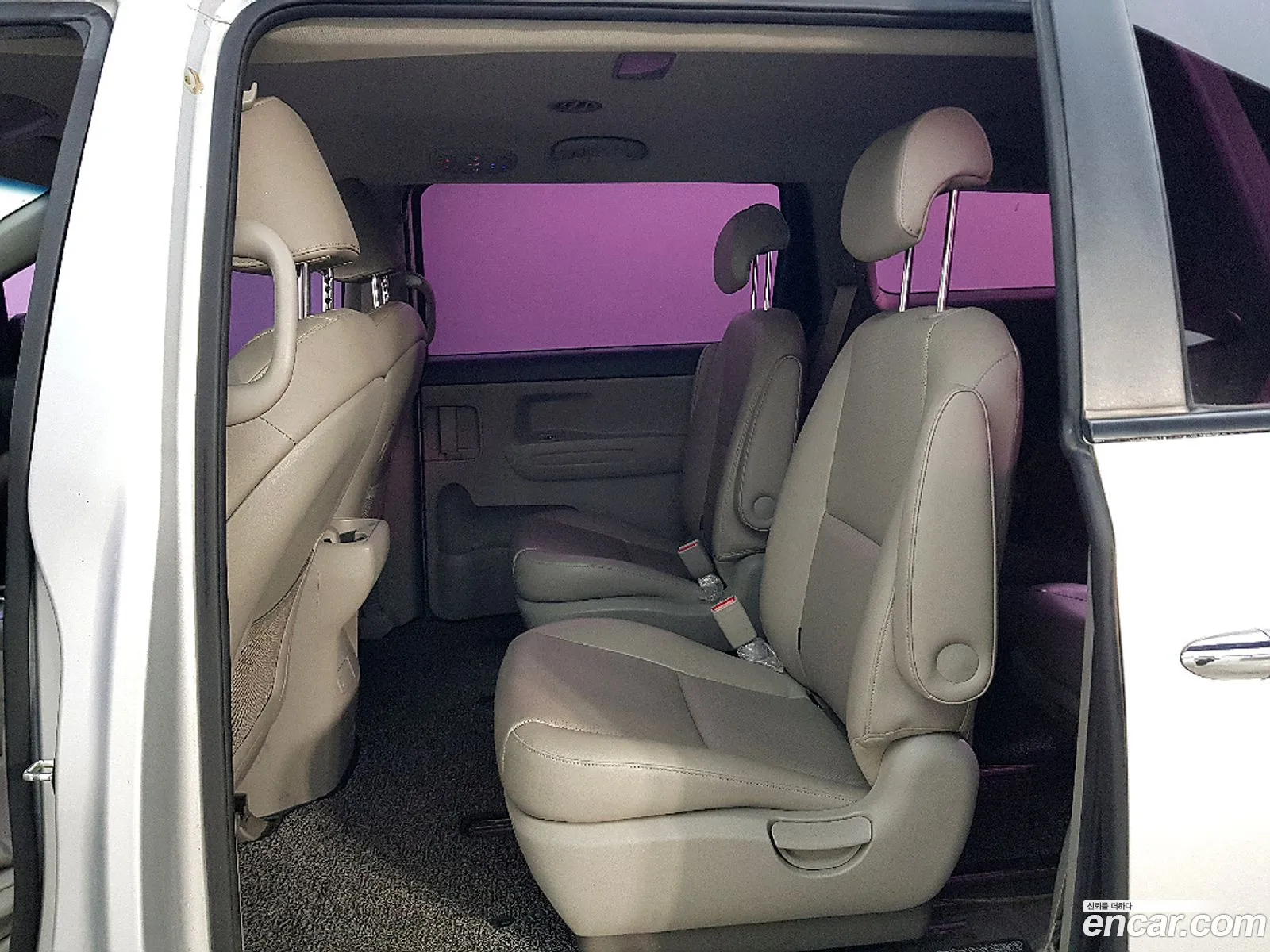 Kia Carnival 2014 — 5