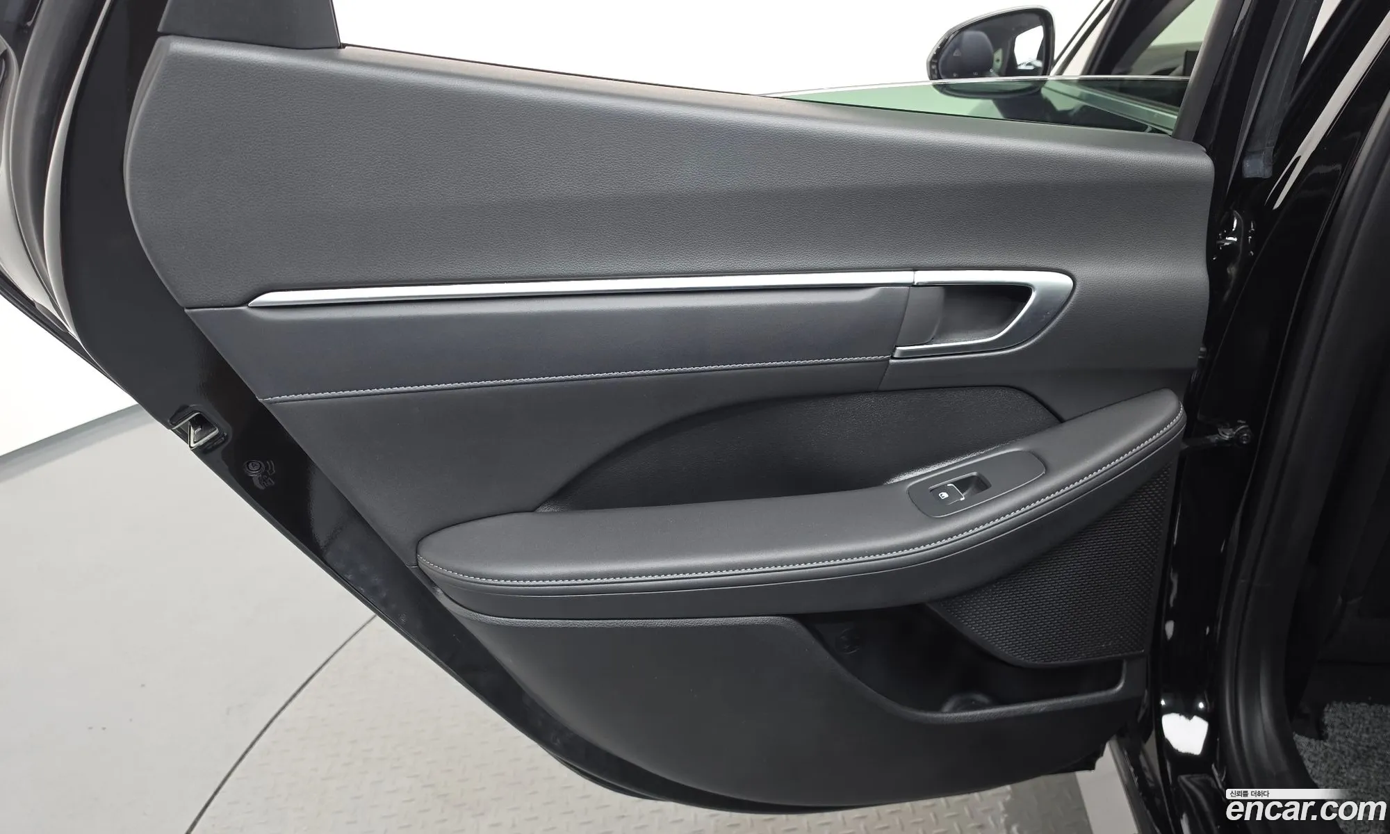 Hyundai Sonata the Edge 2025 — 29