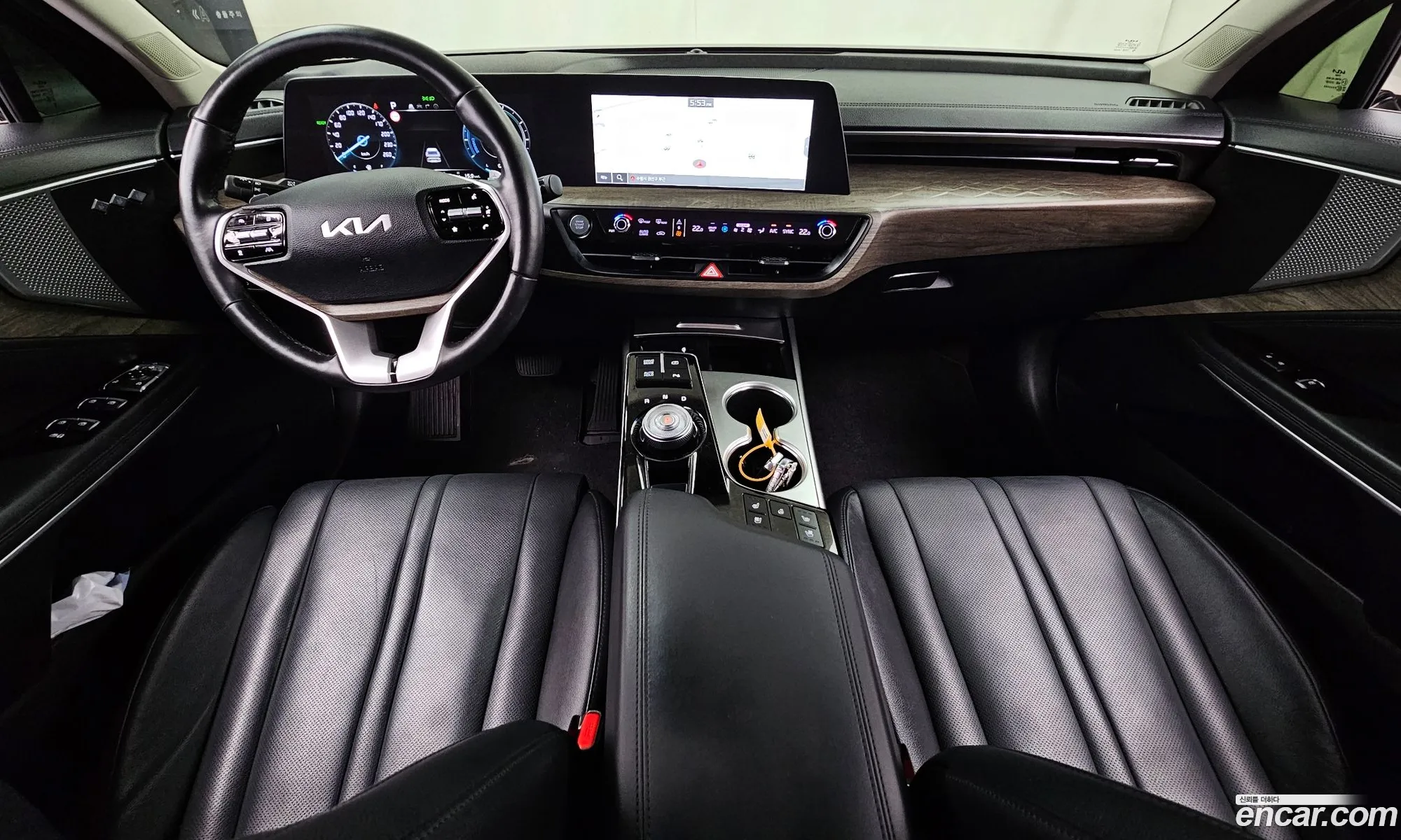 Kia K8 Hybrid 2022 — 19